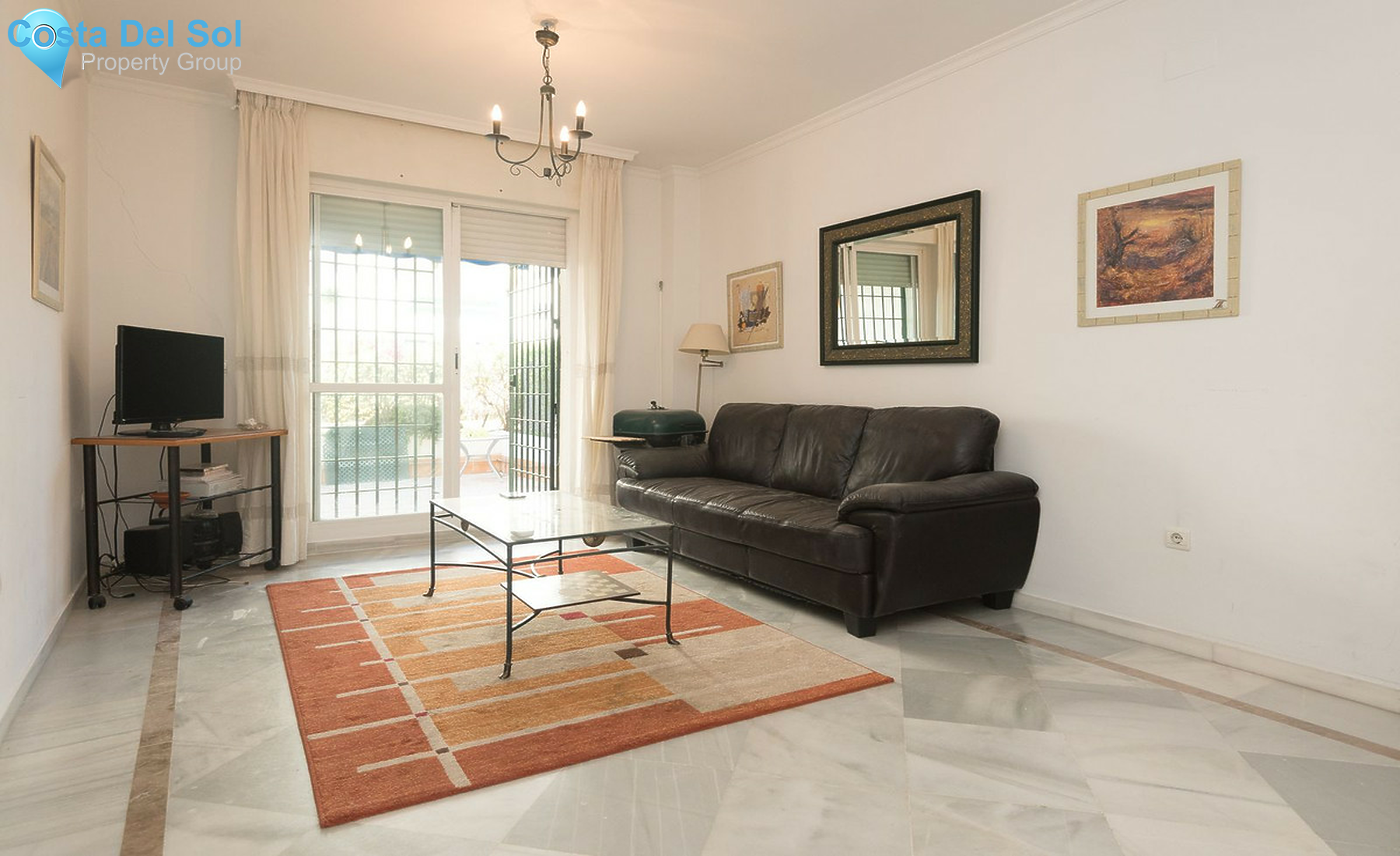 Ground Floor Apartment in Nueva Andalucía-1270412