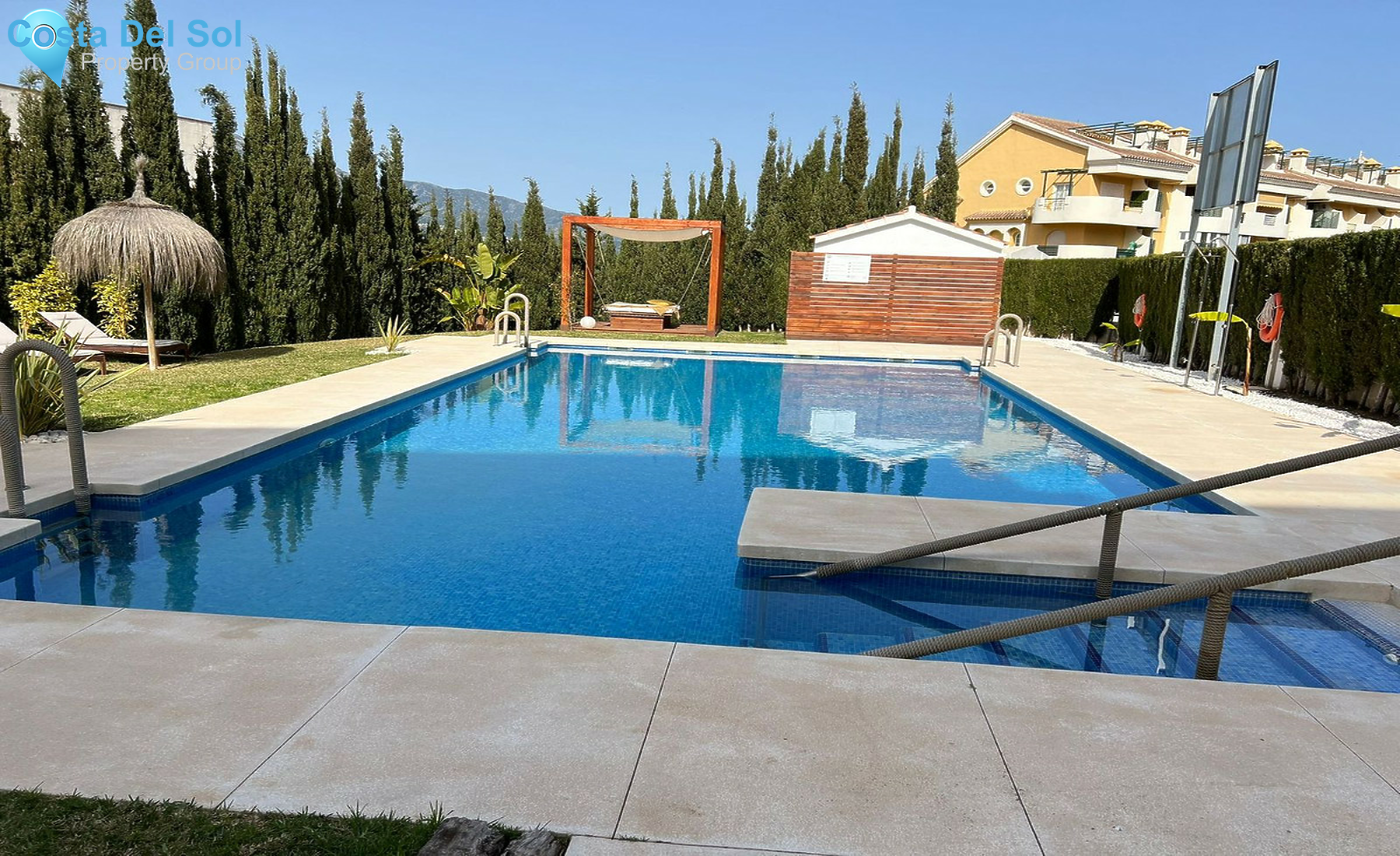 Ground Floor Apartment in Nueva Andalucía-1271335