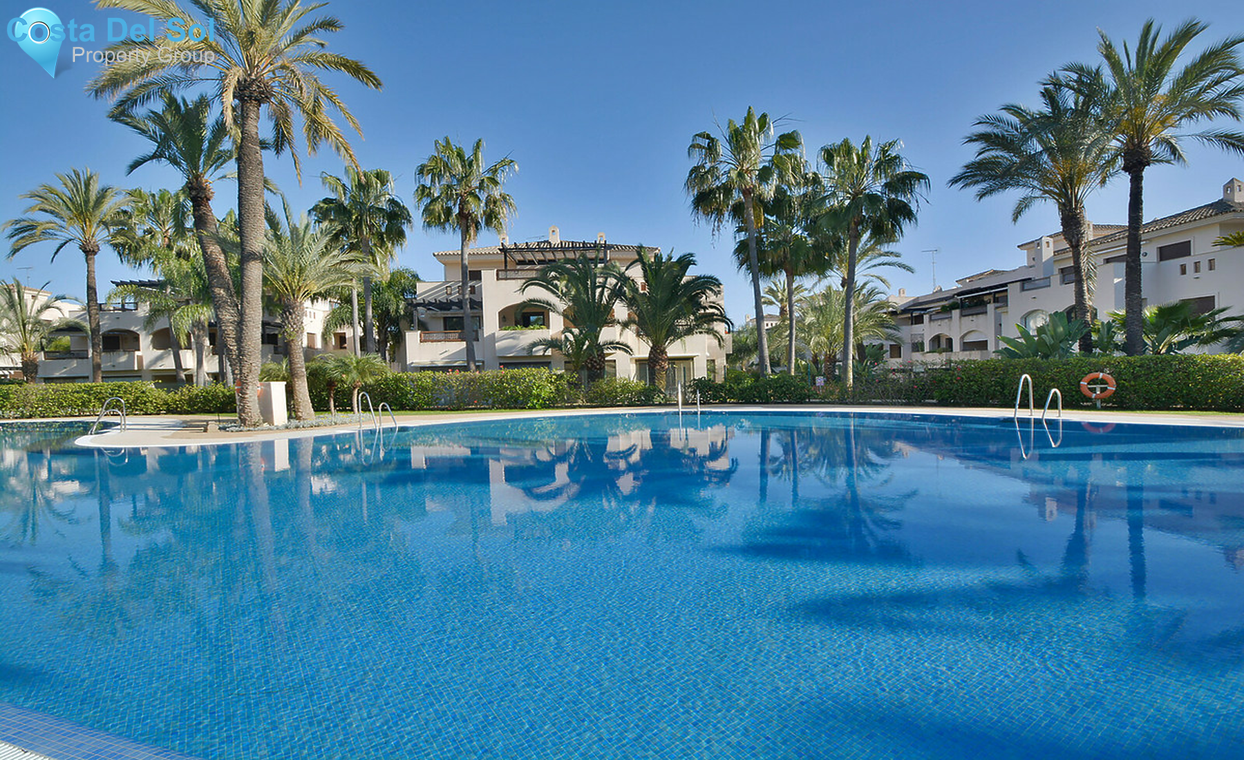 Ground Floor Apartment in Nueva Andalucía-1284301