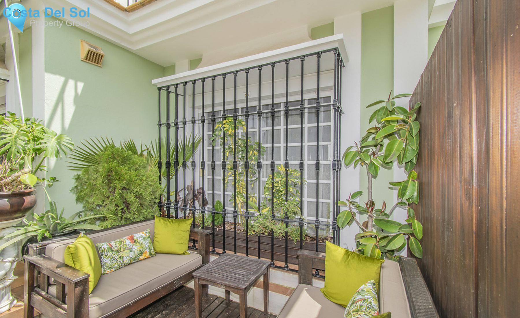Ground Floor Apartment in Nueva Andalucía-1289065