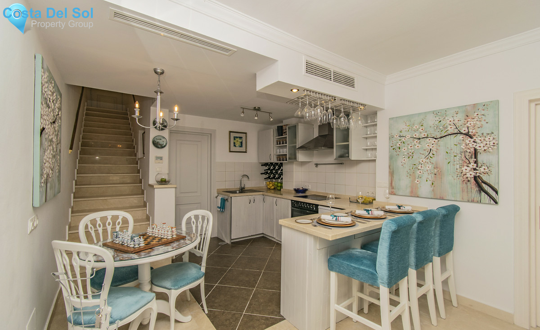 Ground Floor Apartment in Nueva Andalucía-1289067
