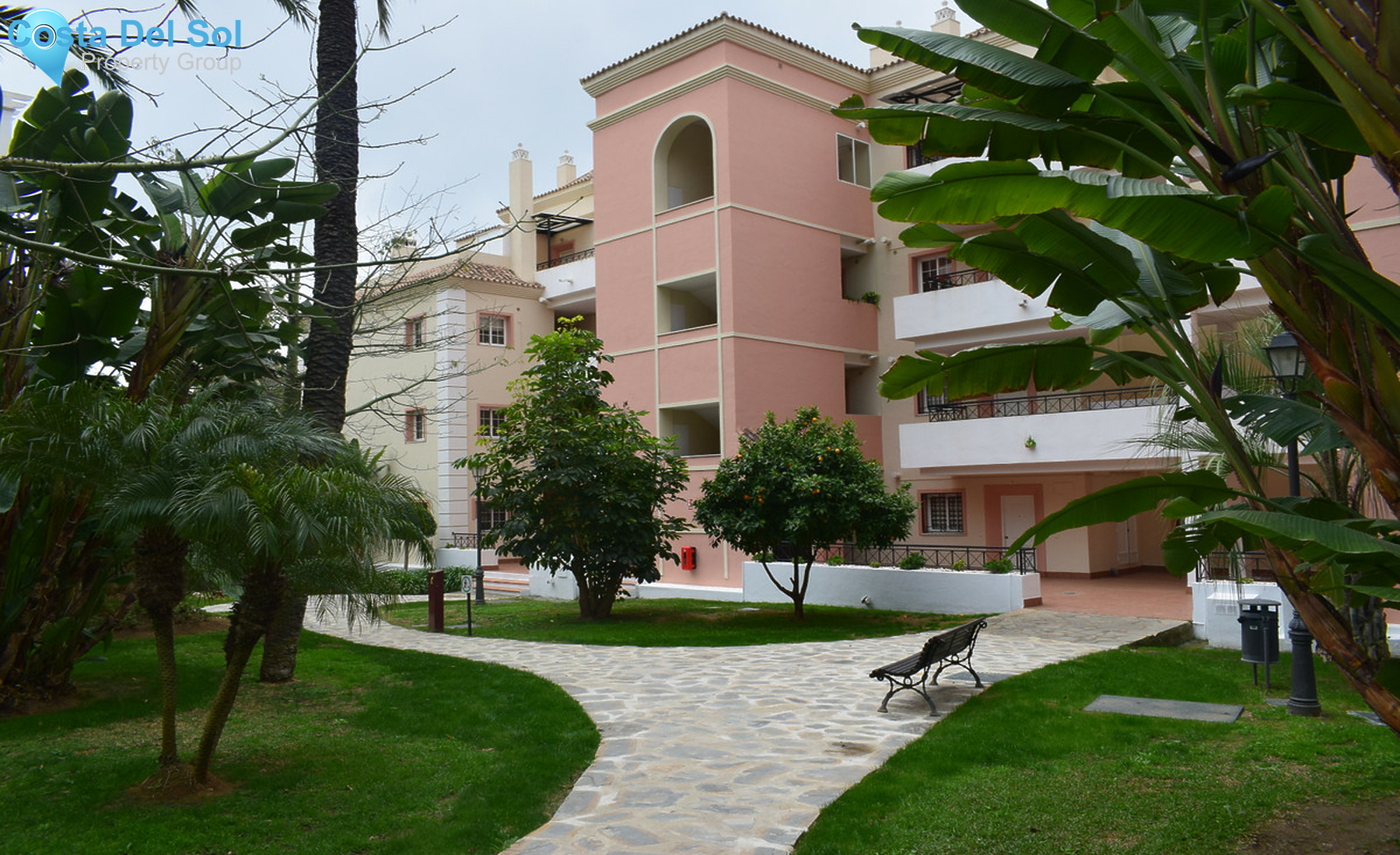 Ground Floor Apartment in Nueva Andalucía-1362382