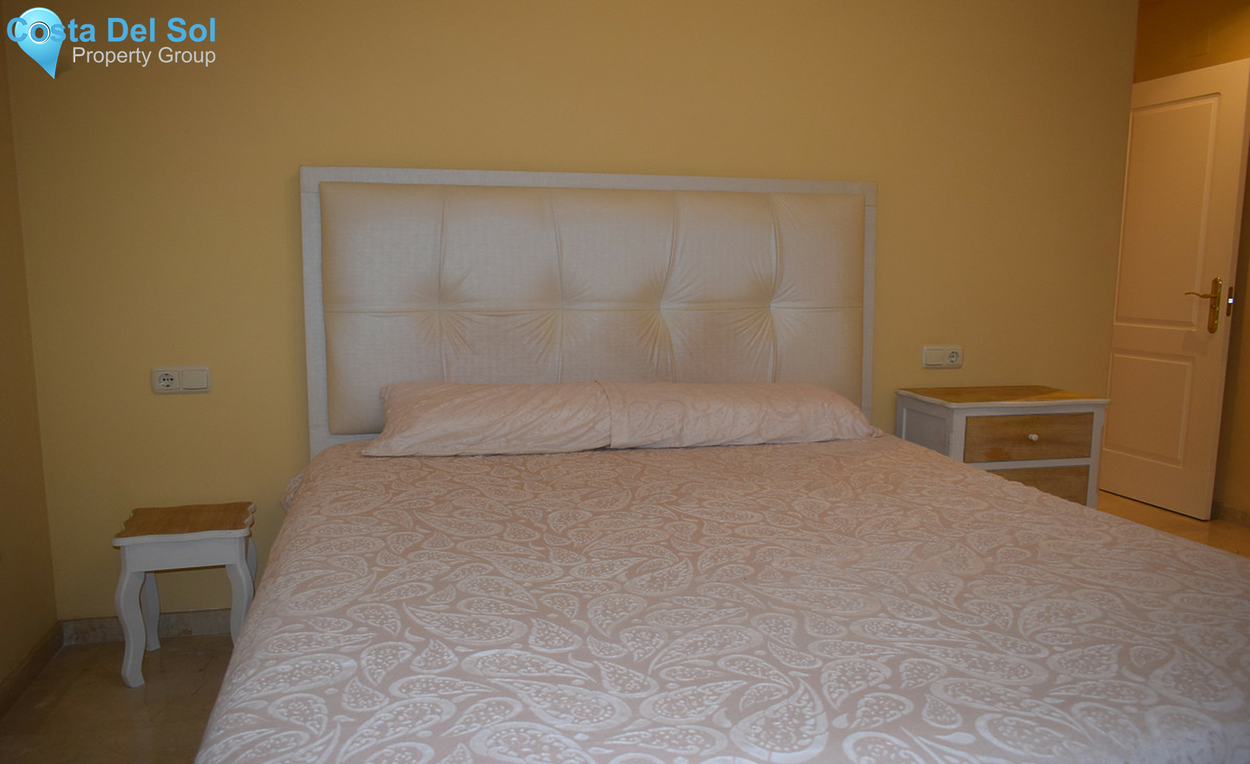 Ground Floor Apartment in Nueva Andalucía-1362374
