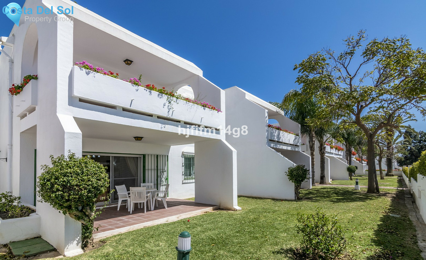 Ground Floor Apartment in Nueva Andalucía-1363935