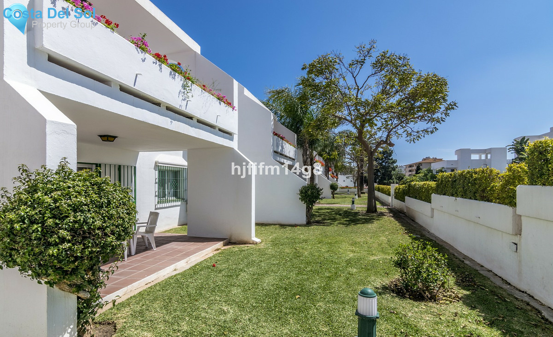 Ground Floor Apartment in Nueva Andalucía-1363924