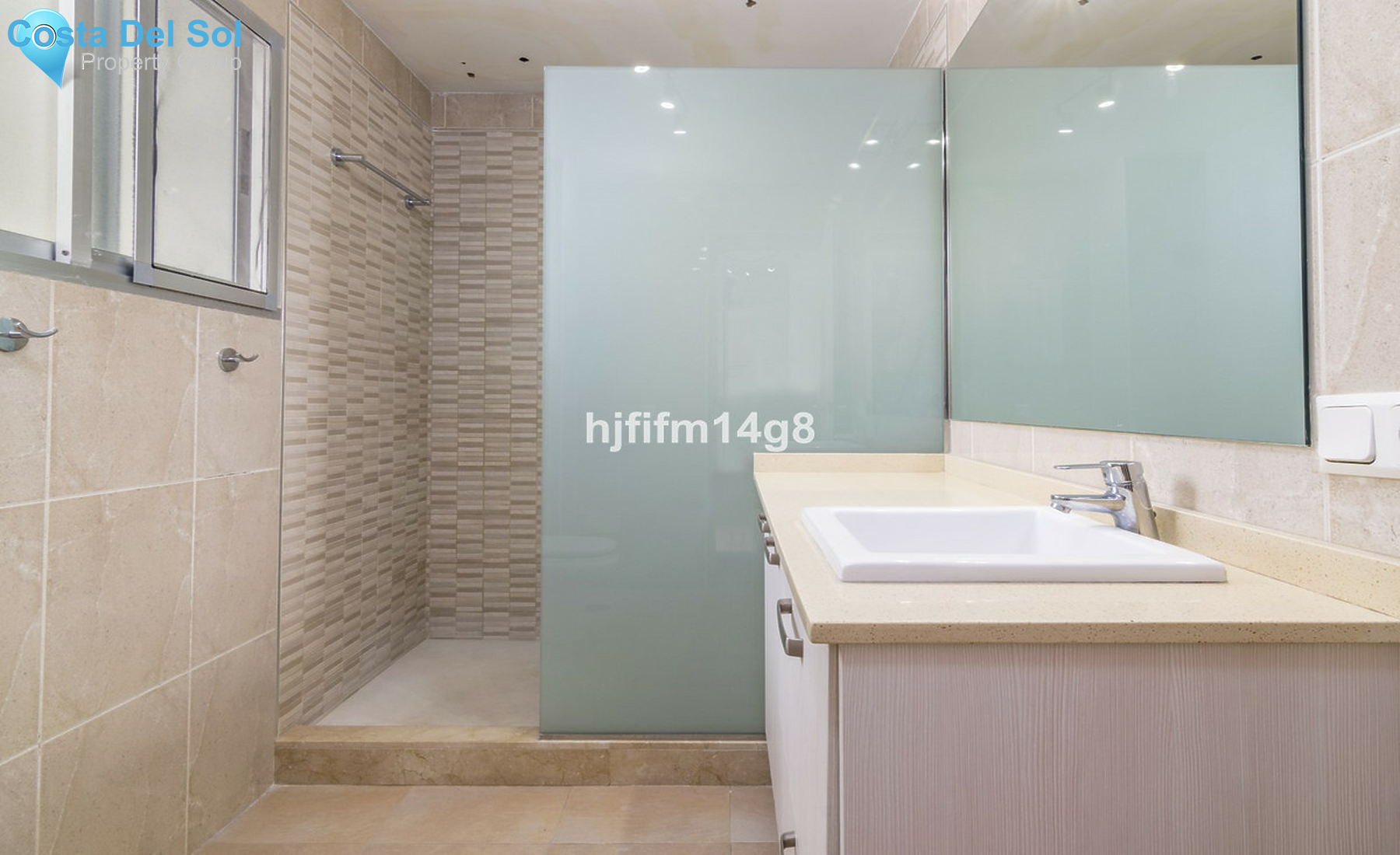 Ground Floor Apartment in Nueva Andalucía-1363931