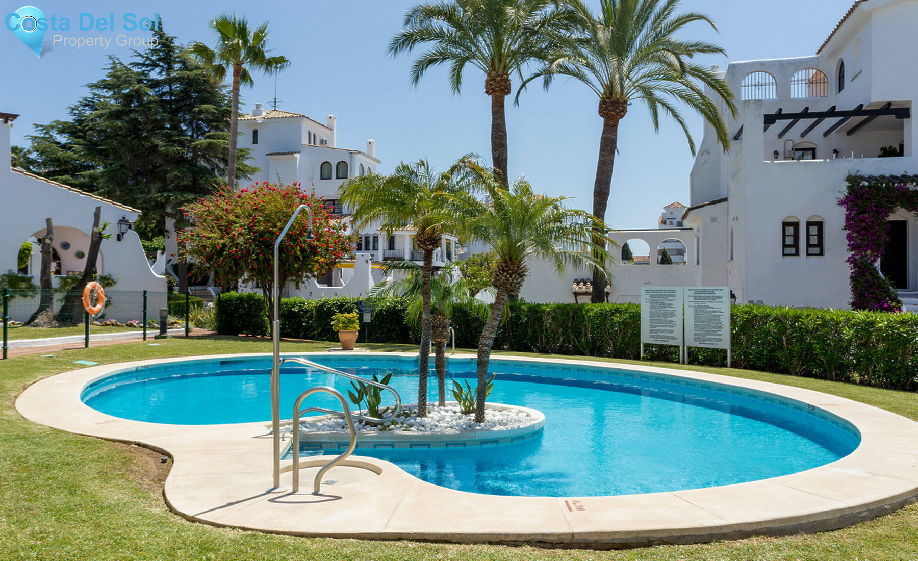 Ground Floor Apartment in Nueva Andalucía-1381862