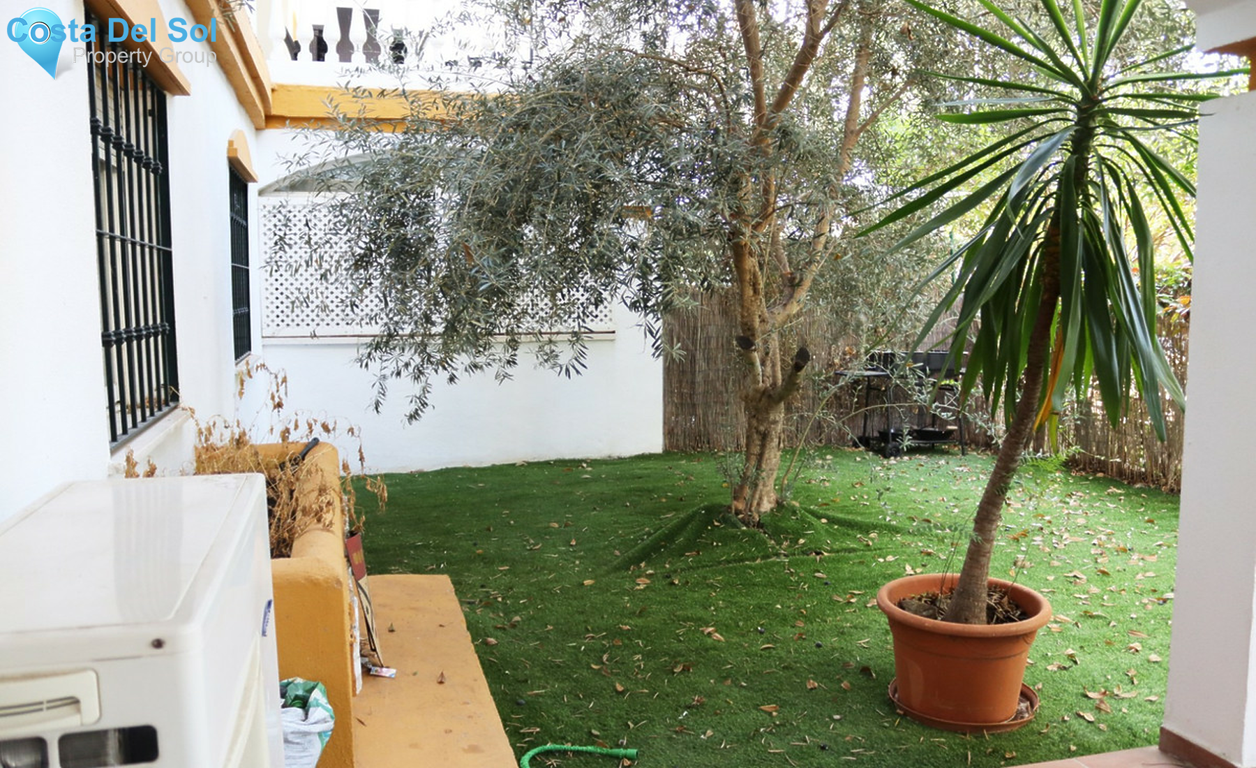 Ground Floor Apartment in Nueva Andalucía-1401343