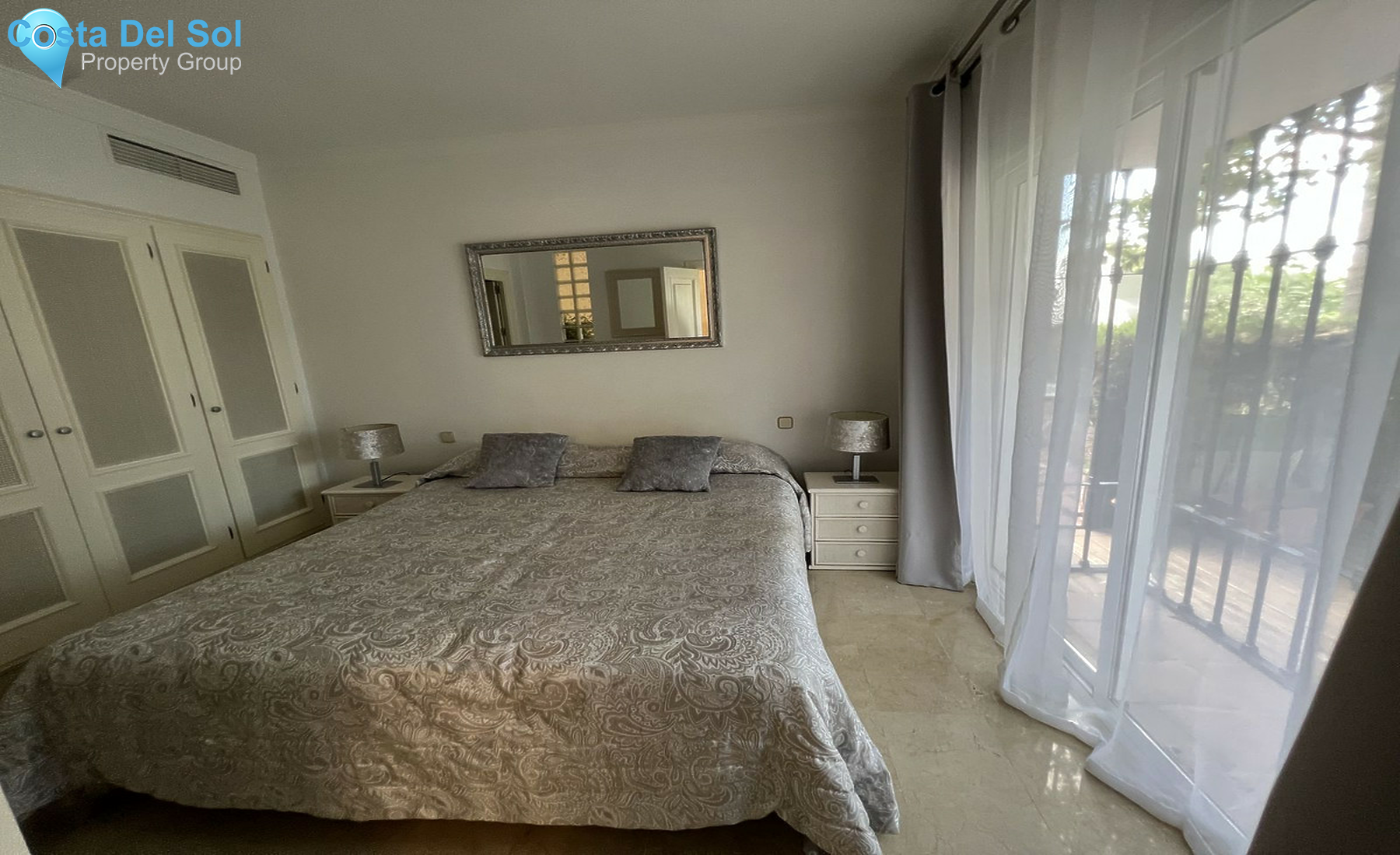 Ground Floor Apartment in Nueva Andalucía-1453788