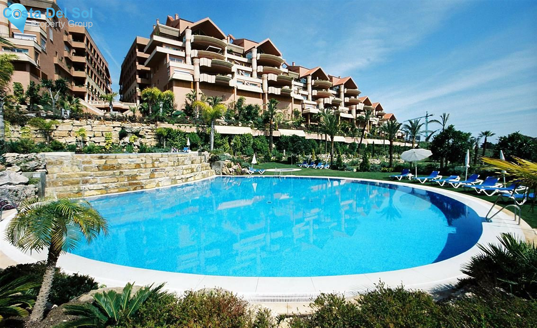 Ground Floor Apartment in Nueva Andalucía-1458526