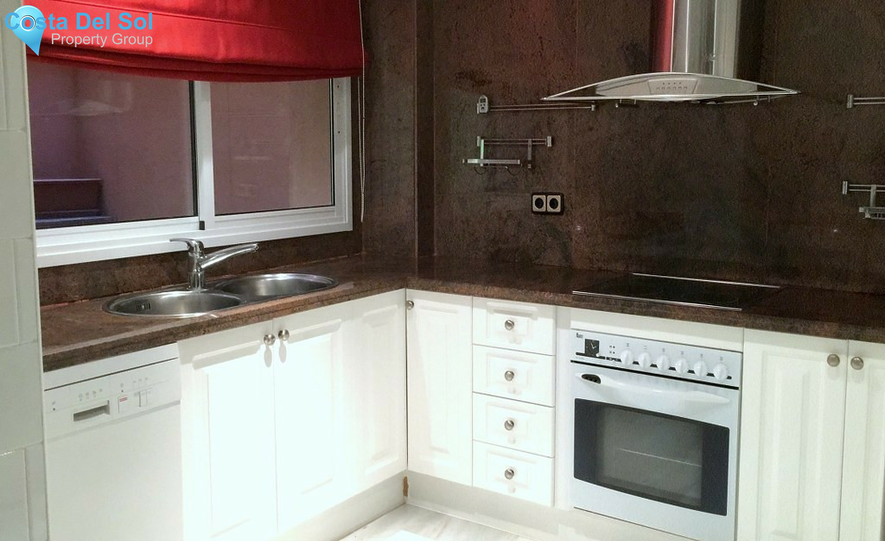 Ground Floor Apartment in Nueva Andalucía-1458530