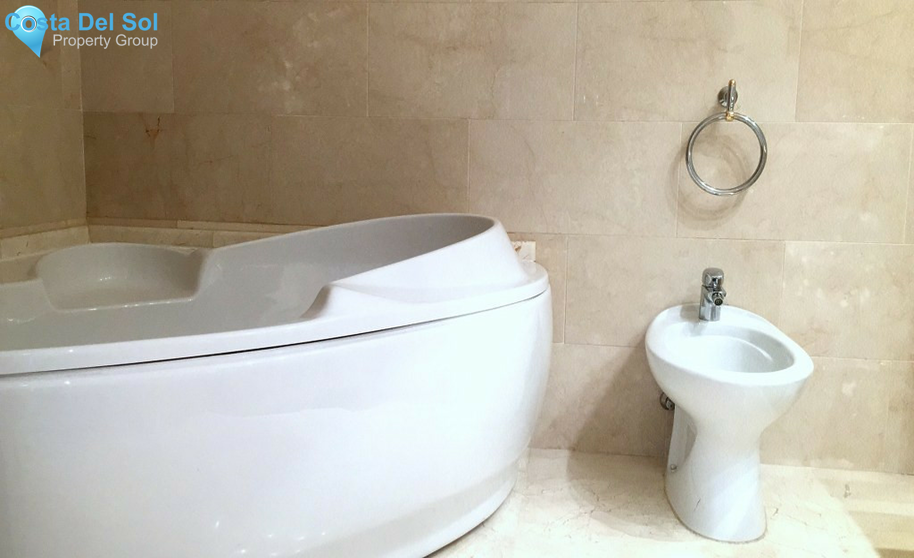 Ground Floor Apartment in Nueva Andalucía-1458532