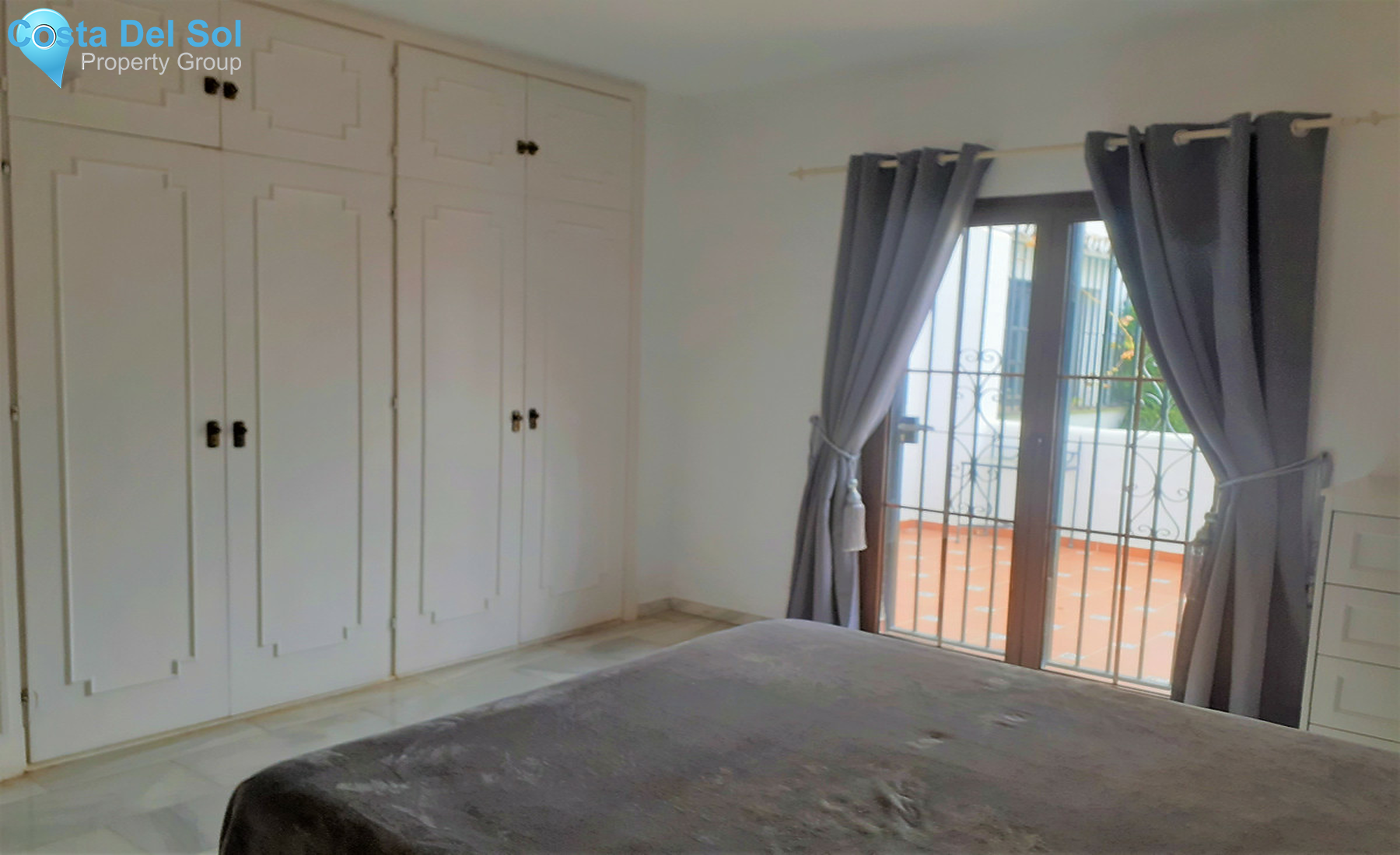 Ground Floor Apartment in Nueva Andalucía-1476604