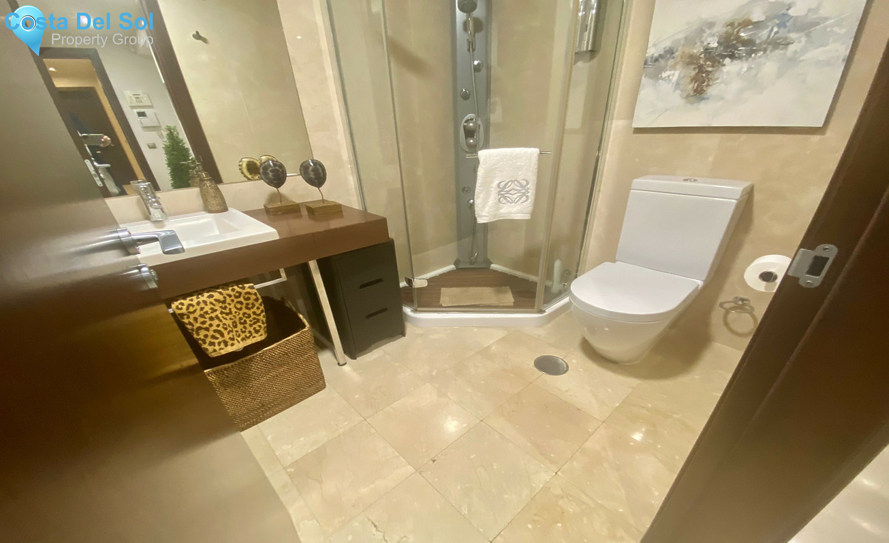 Ground Floor Apartment in Nueva Andalucía-1504018
