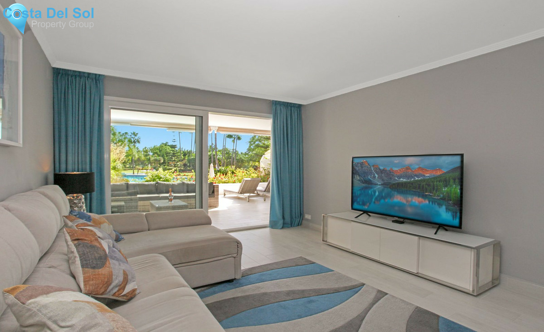 Ground Floor Apartment in Nueva Andalucía-1507554