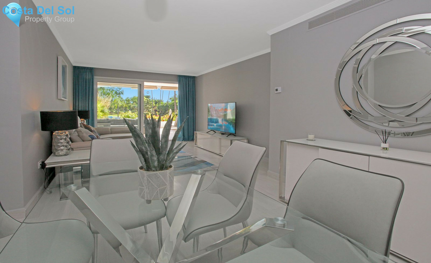 Ground Floor Apartment in Nueva Andalucía-1507560