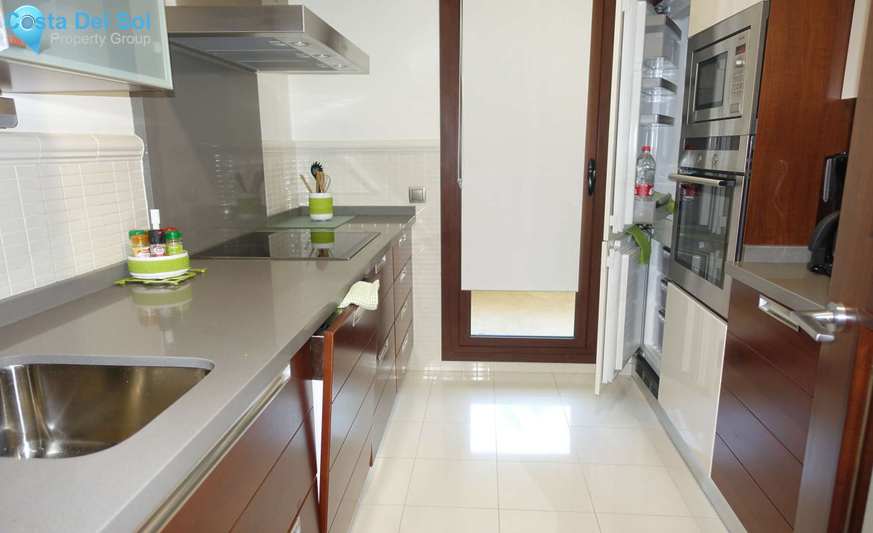 Ground Floor Apartment in Nueva Andalucía-1507875