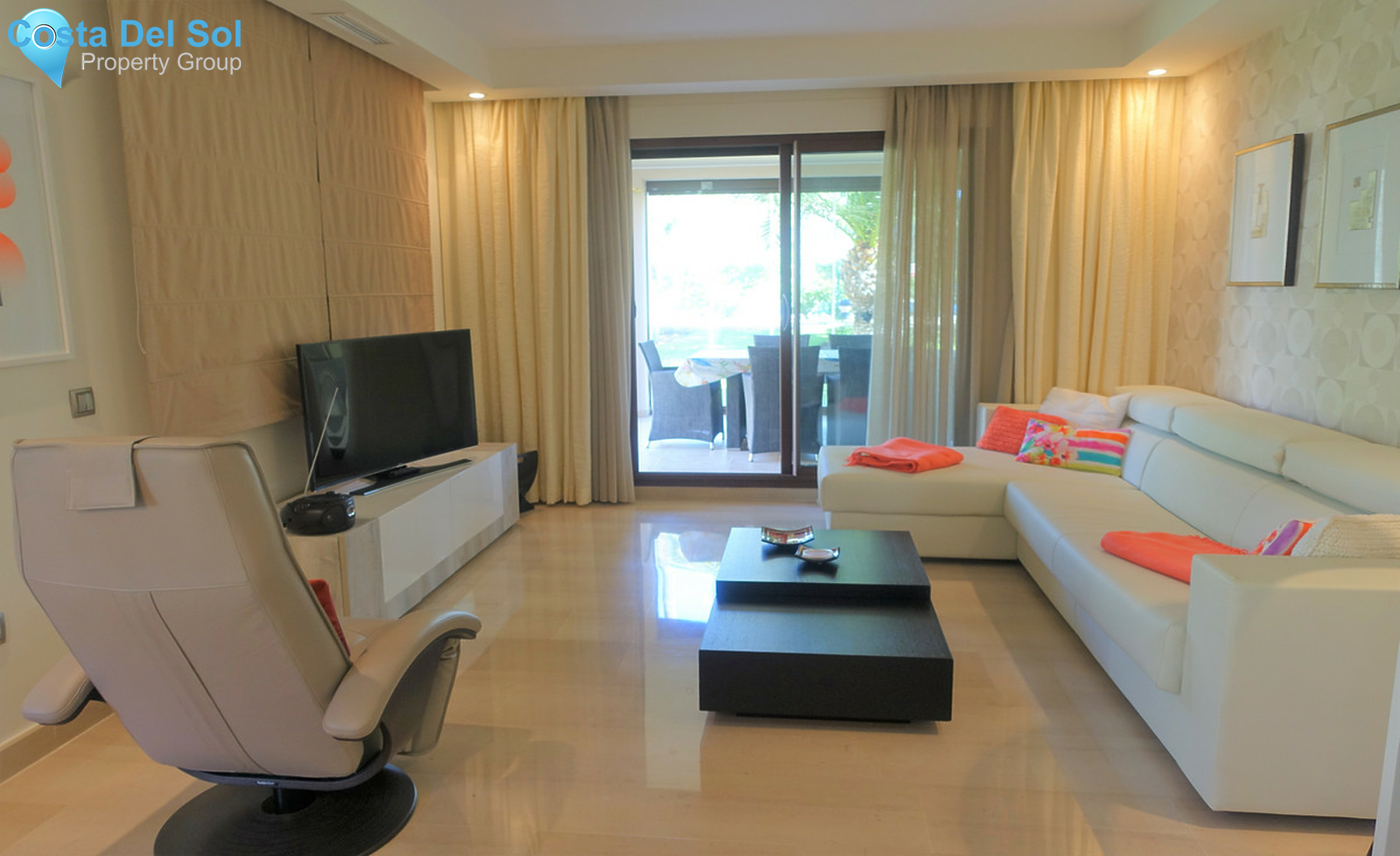 Ground Floor Apartment in Nueva Andalucía-1507863