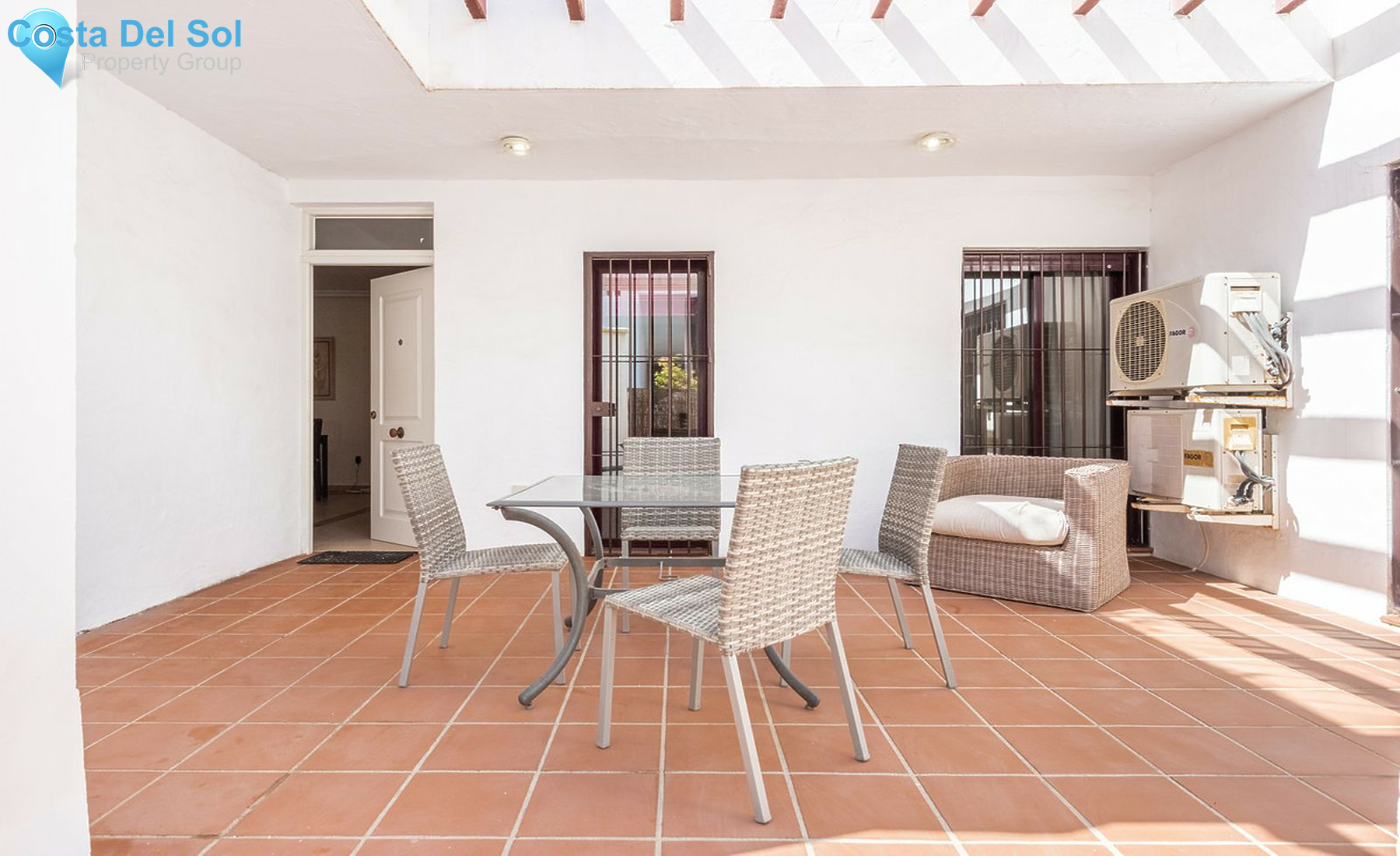Ground Floor Apartment in Nueva Andalucía-1512493