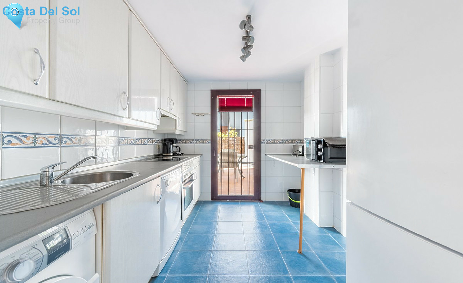 Ground Floor Apartment in Nueva Andalucía-1512500