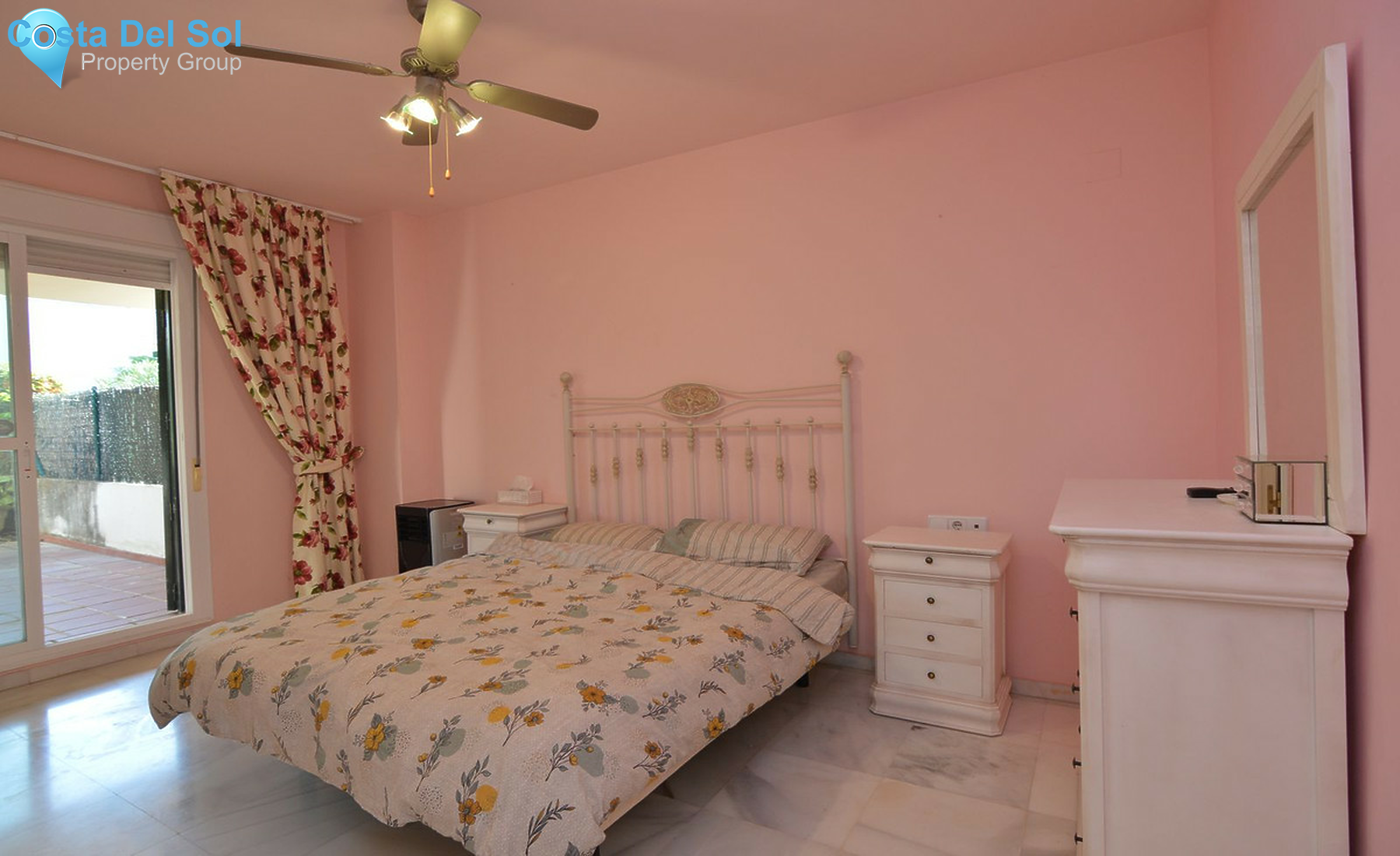 Ground Floor Apartment in Nueva Andalucía-1524877