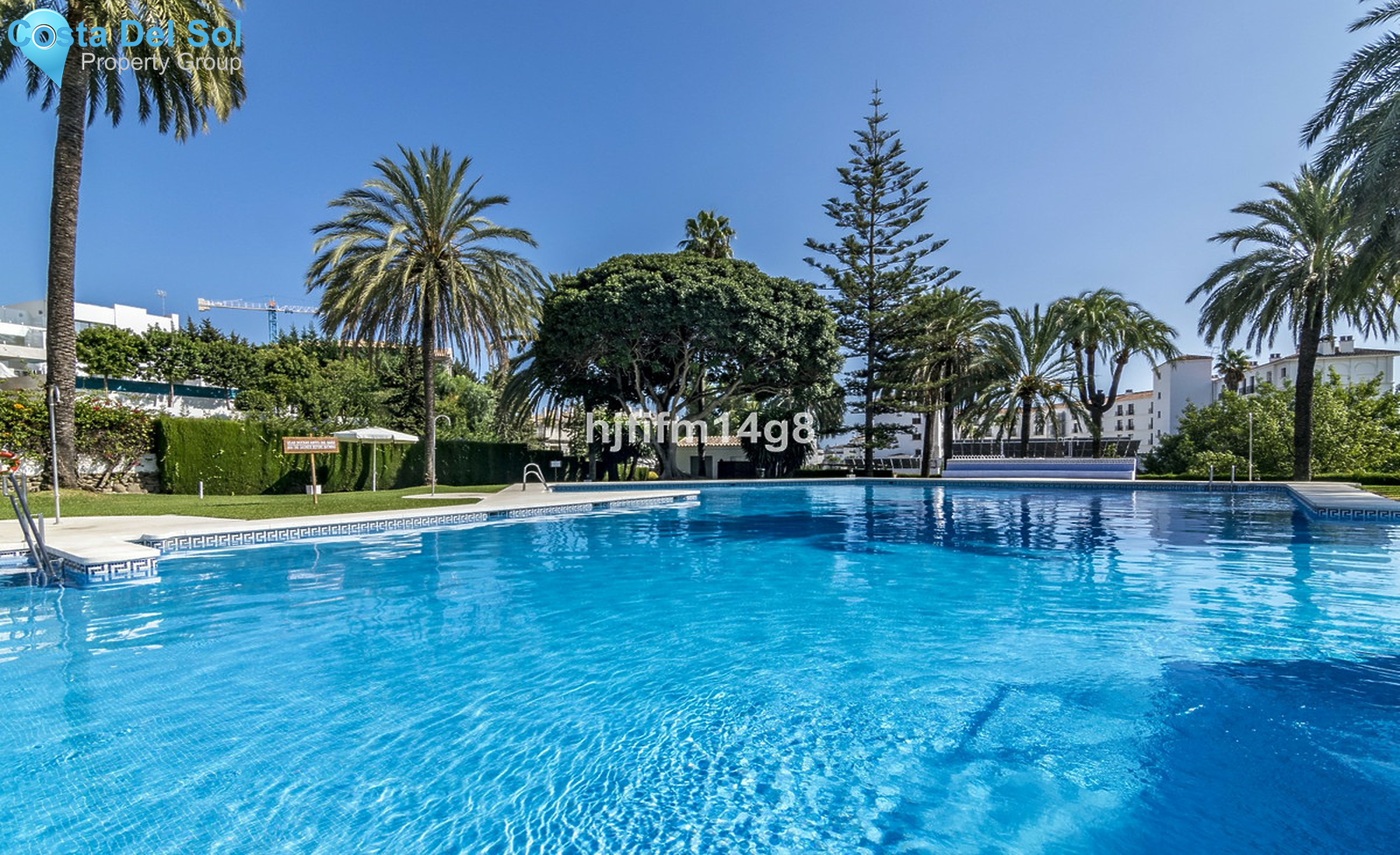 Ground Floor Apartment in Nueva Andalucía-1527598