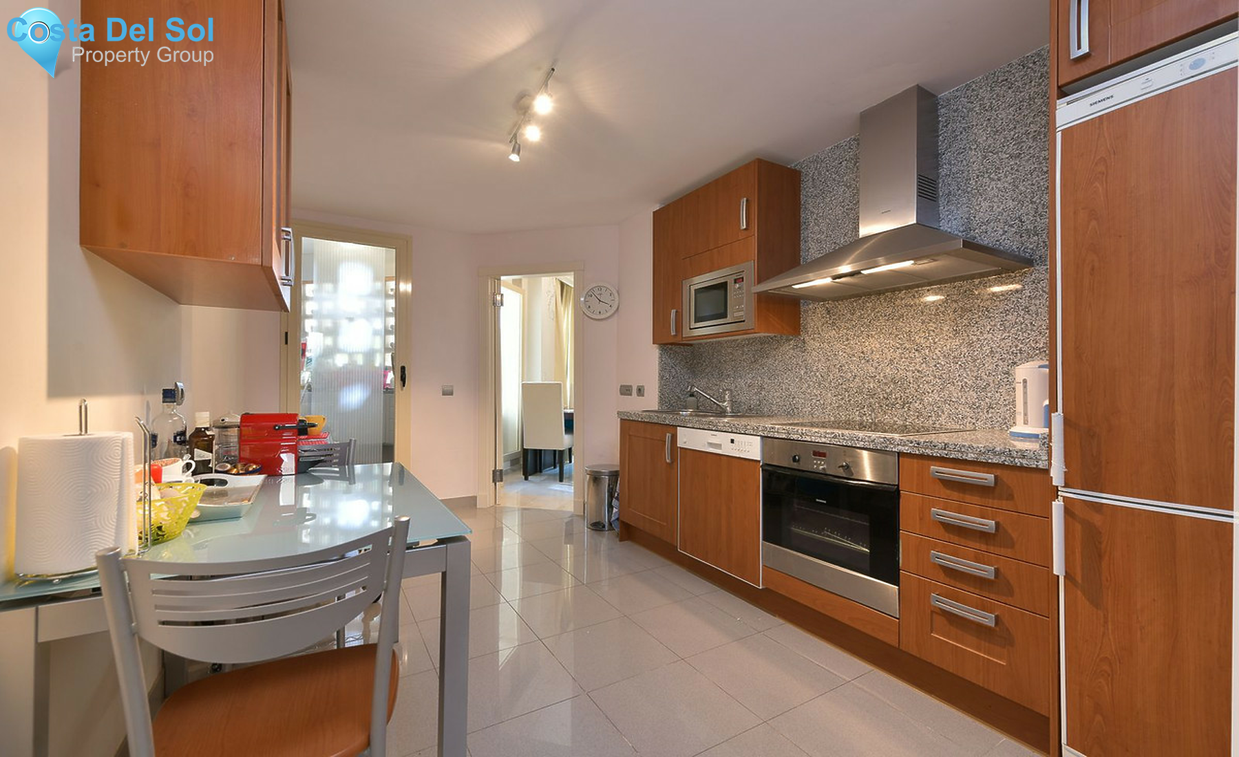 Ground Floor Apartment in Nueva Andalucía-1528464