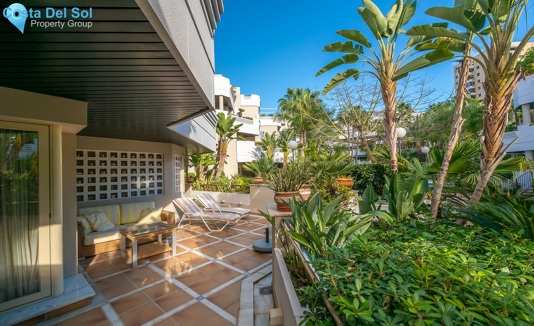 Ground Floor Apartment in Nueva Andalucía-1528459