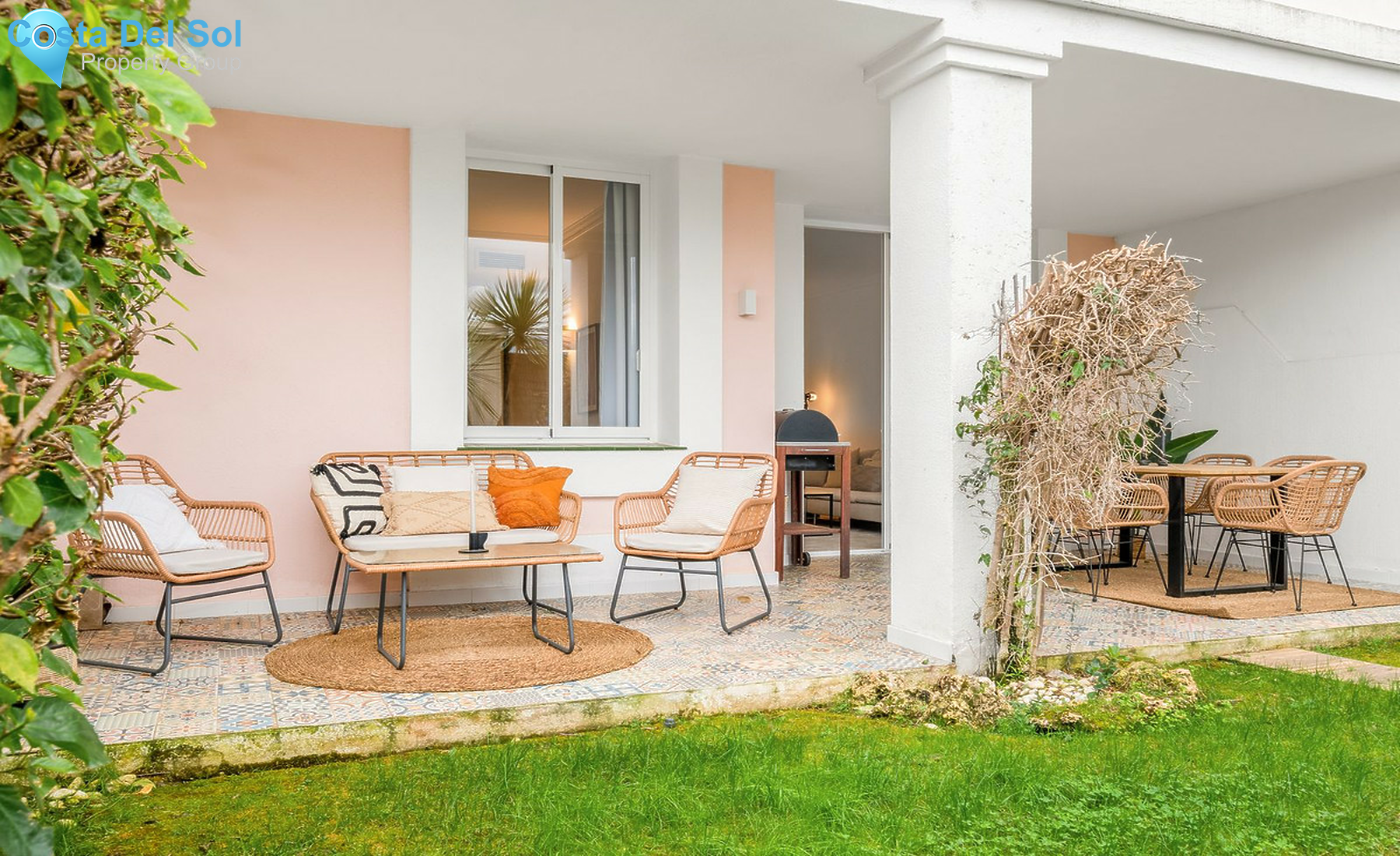 Ground Floor Apartment in Nueva Andalucía-1554786