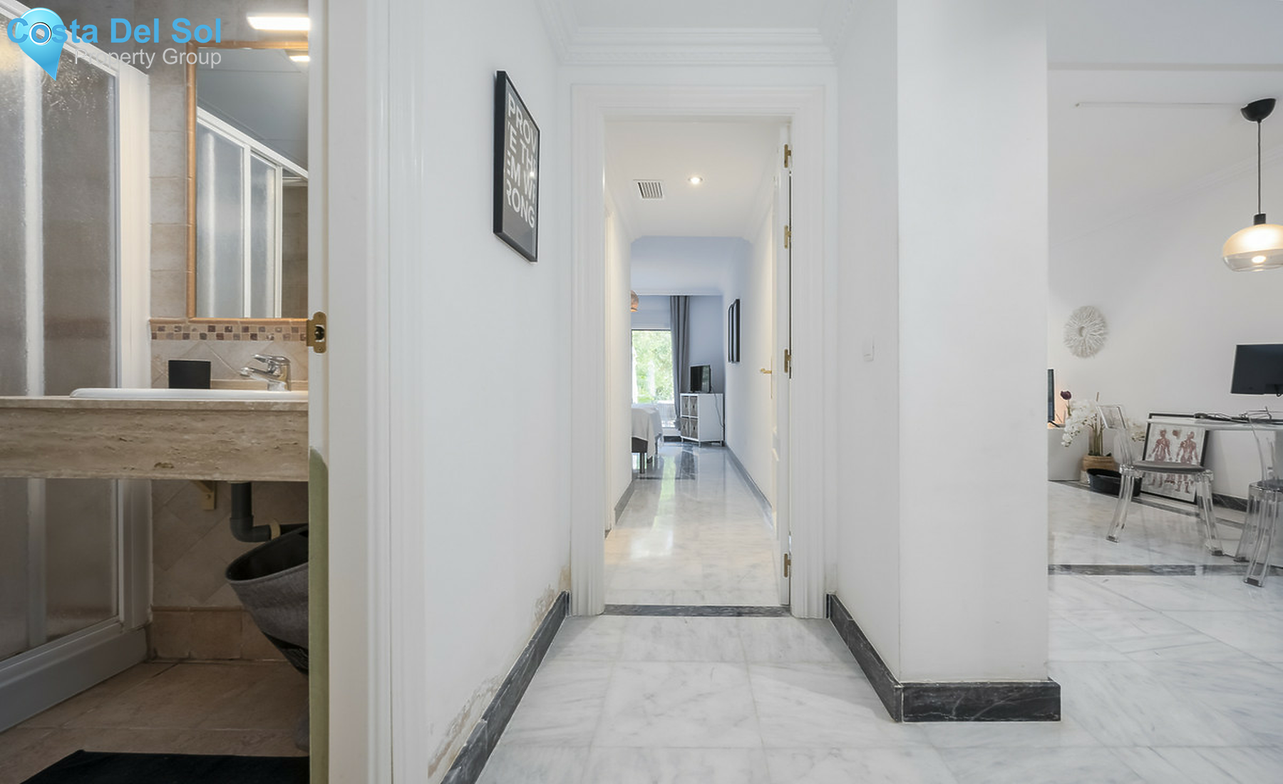 Ground Floor Apartment in Nueva Andalucía-1560101