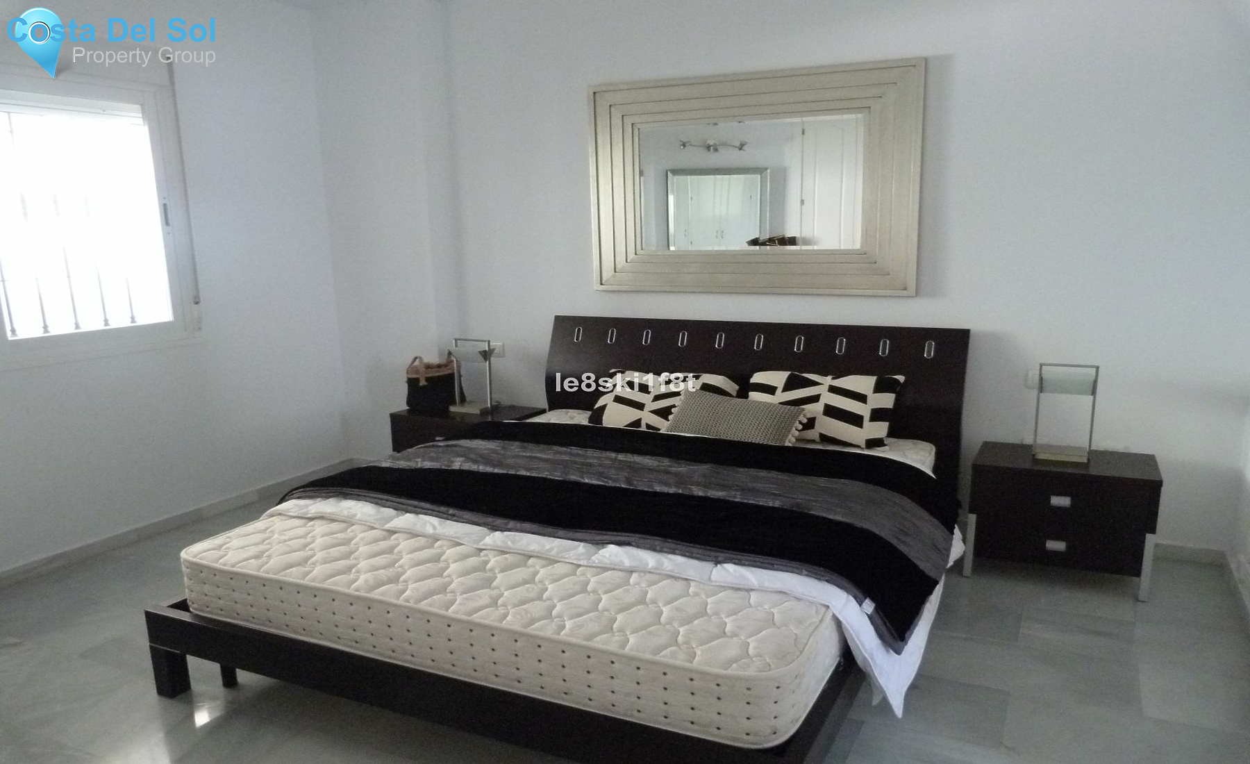 Ground Floor Apartment in Nueva Andalucía-1128474