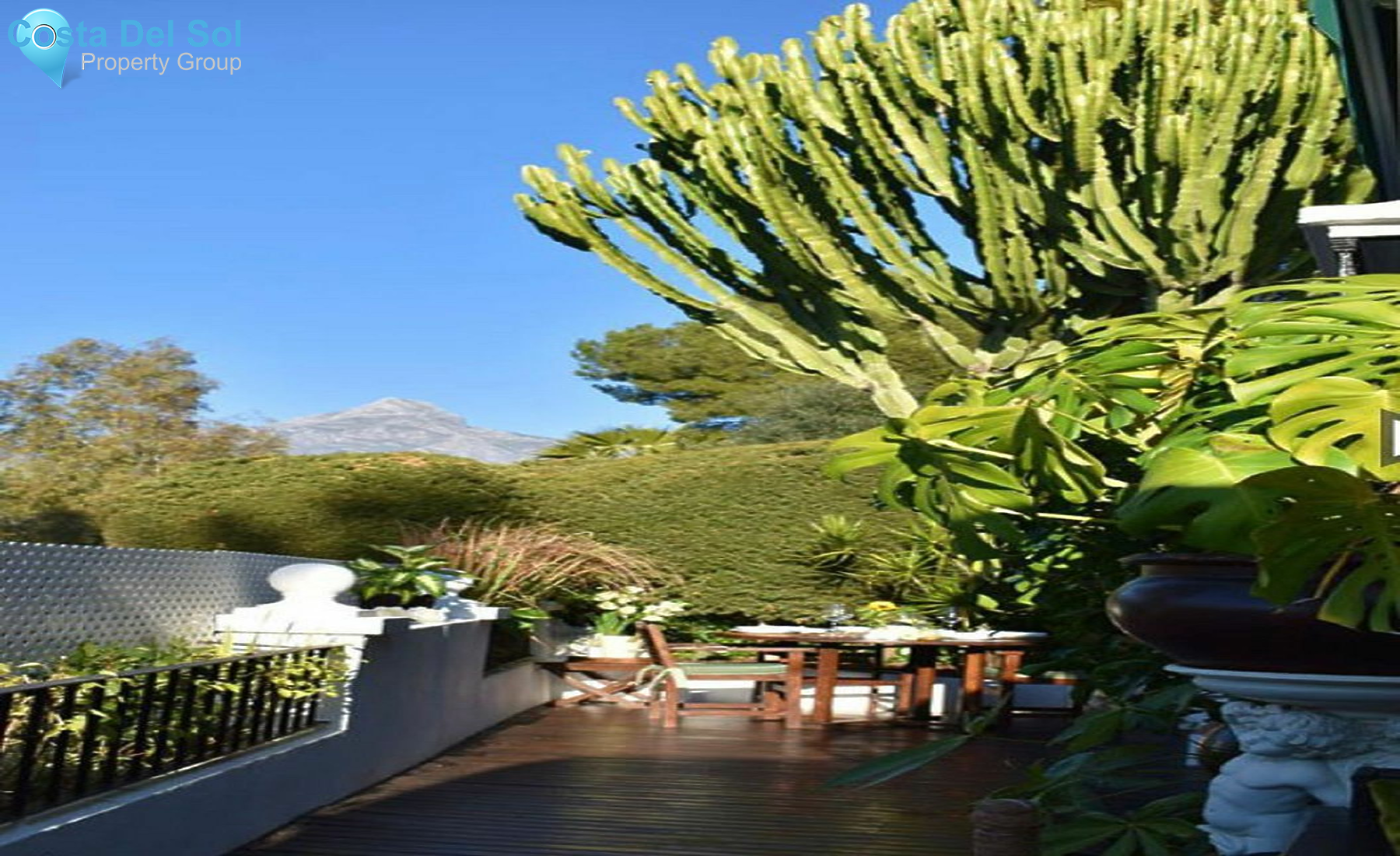 Ground Floor Apartment in Nueva Andalucía-1143007