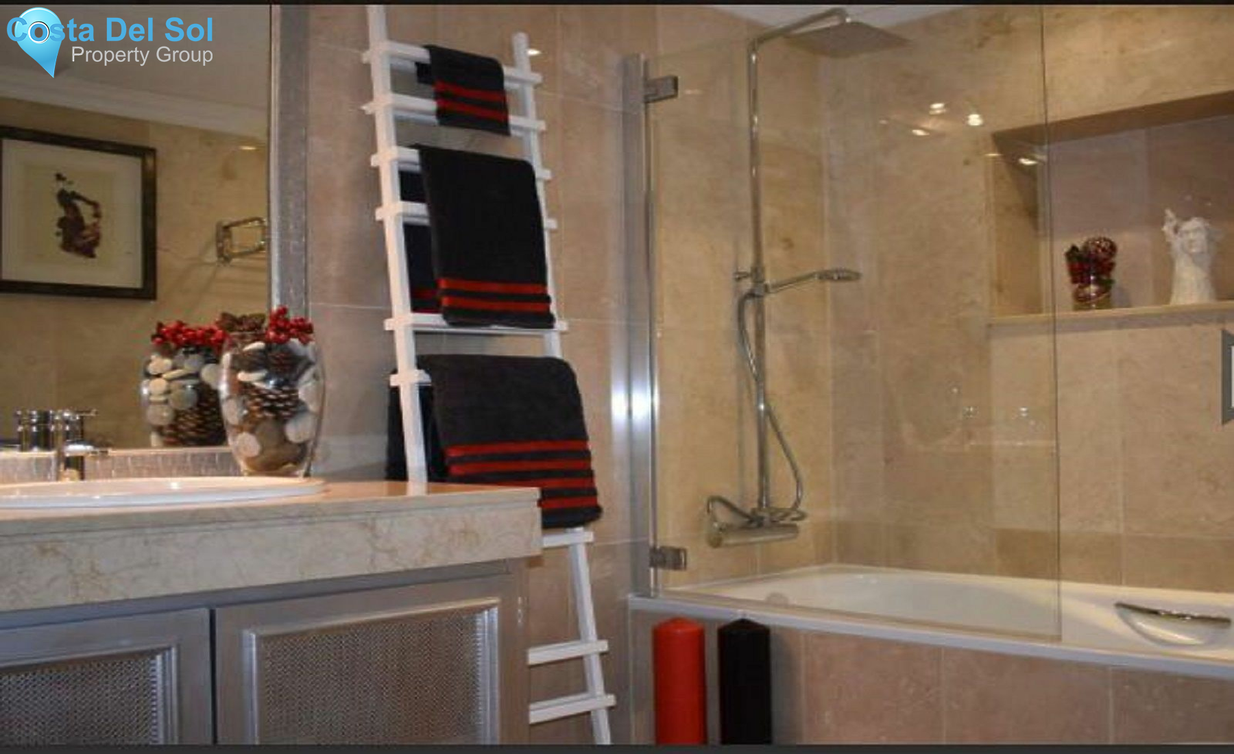 Ground Floor Apartment in Nueva Andalucía-1143011