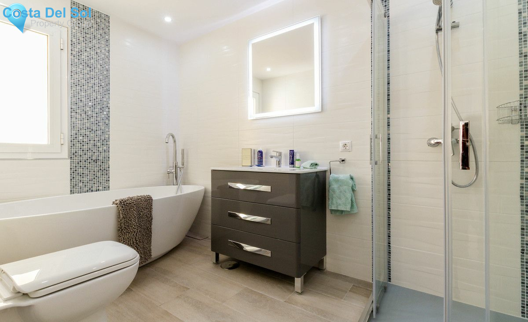 Ground Floor Apartment in Nueva Andalucía-1145459