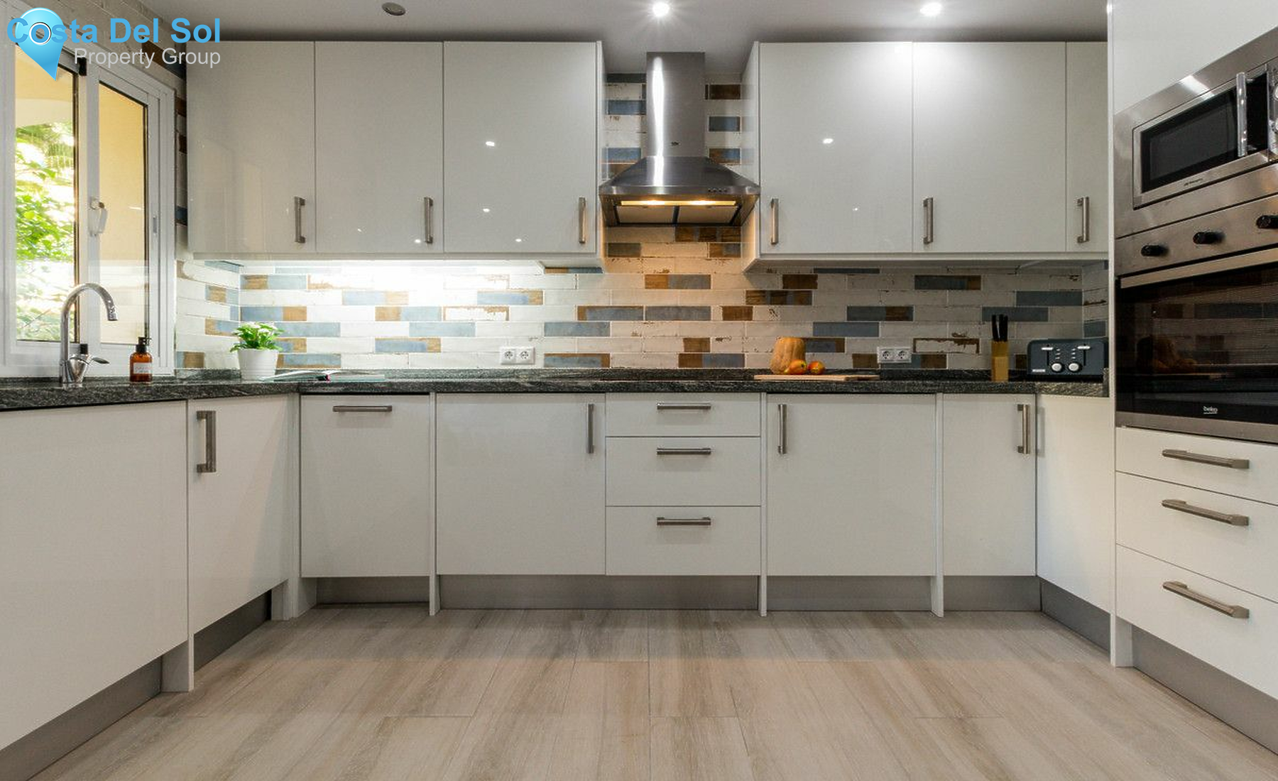 Ground Floor Apartment in Nueva Andalucía-1145460
