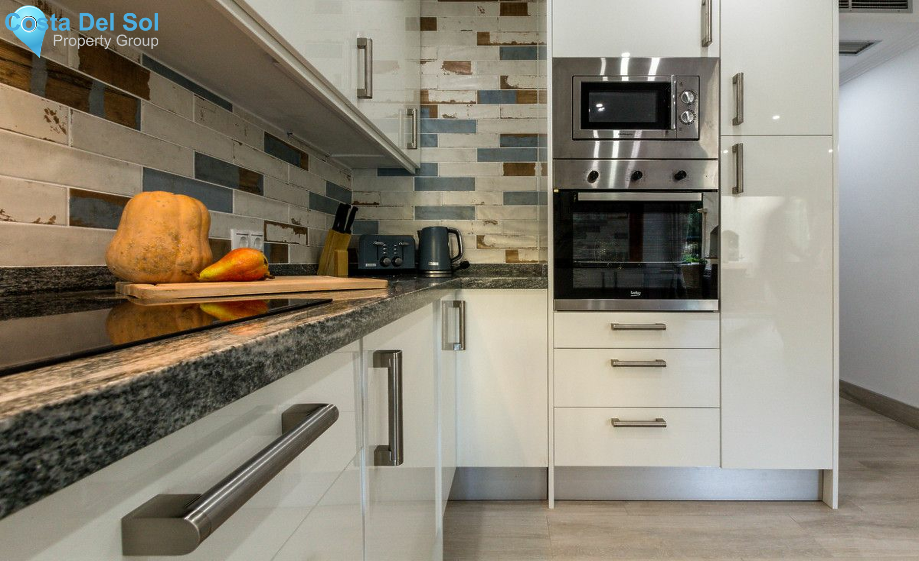 Ground Floor Apartment in Nueva Andalucía-1145463