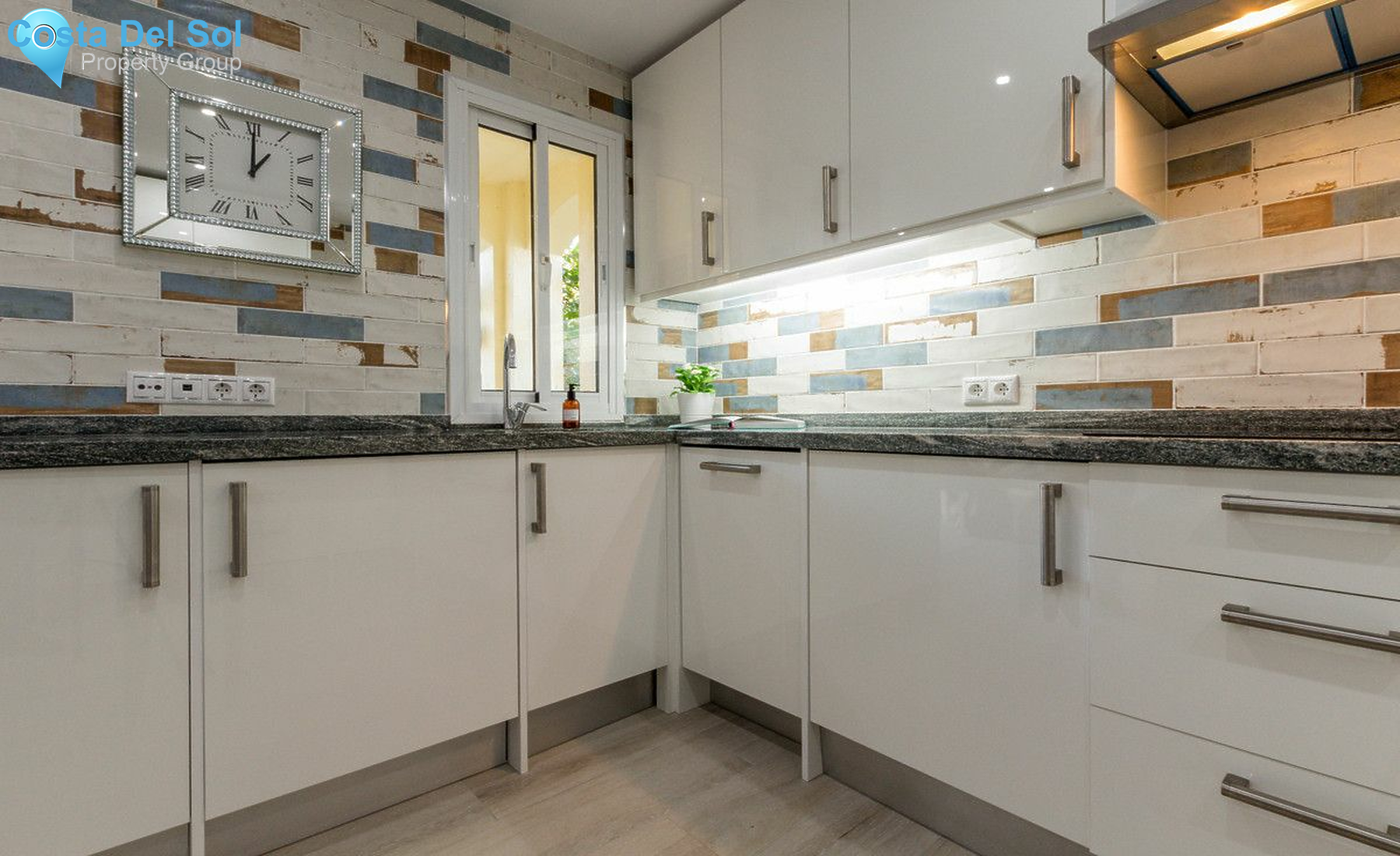 Ground Floor Apartment in Nueva Andalucía-1145464