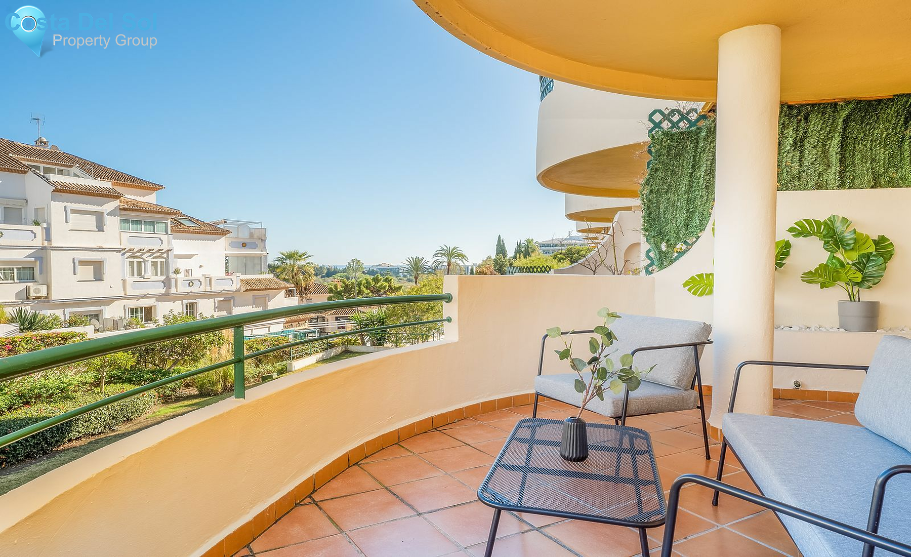 Ground Floor Apartment in Nueva Andalucía-1147535