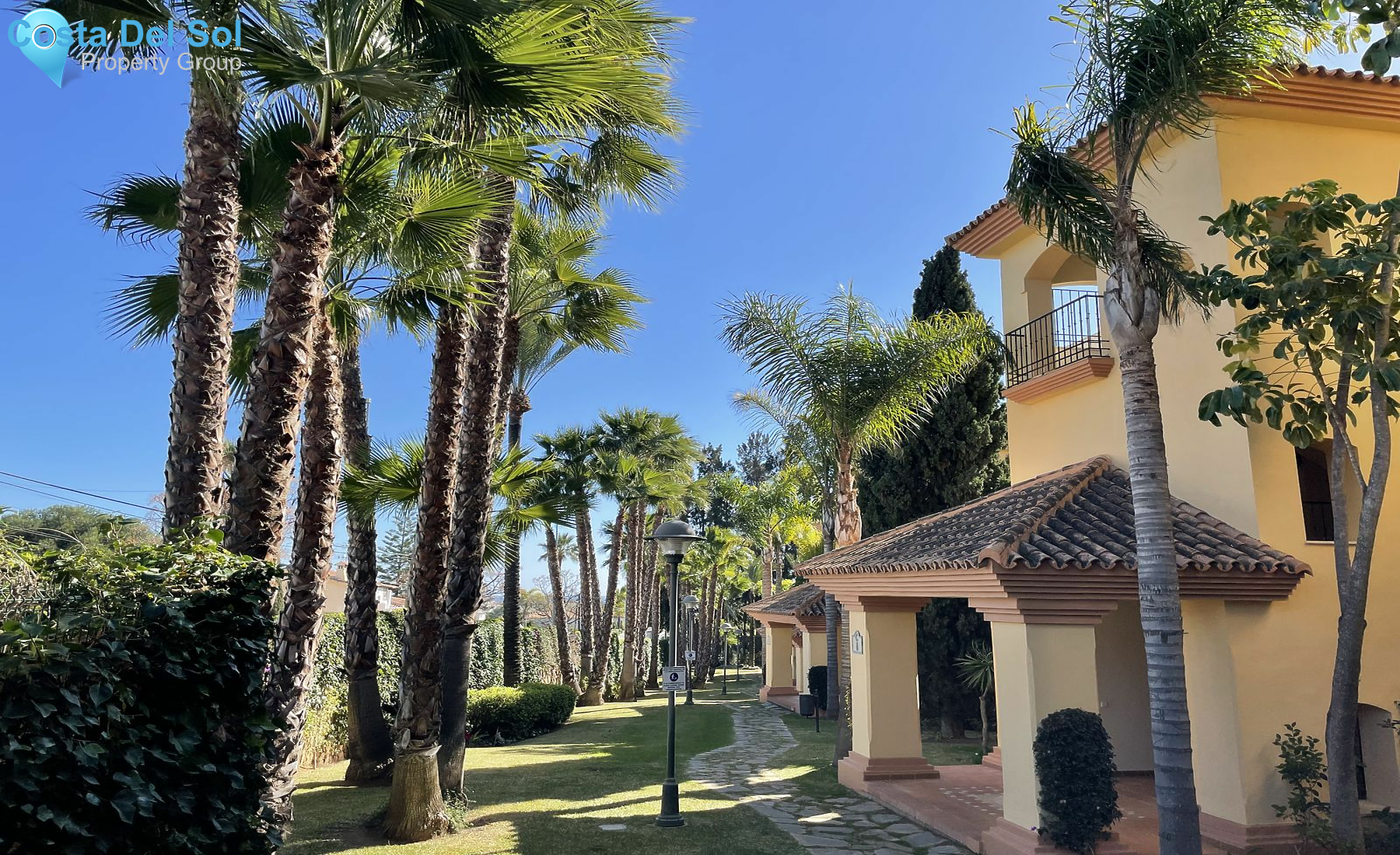 Ground Floor Apartment in Nueva Andalucía-1155899