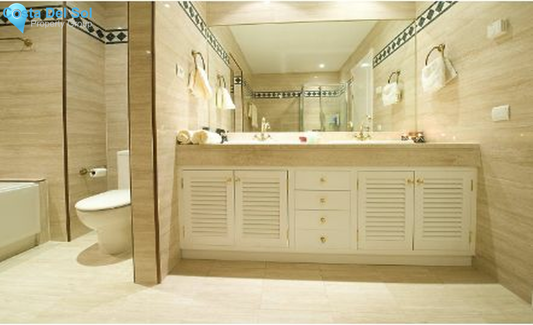 Ground Floor Apartment in Nueva Andalucía-1191676