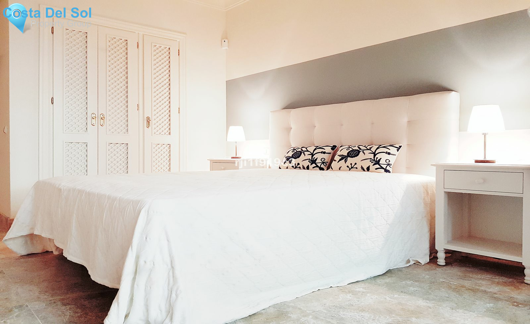 Ground Floor Apartment in Nueva Andalucía-1191861