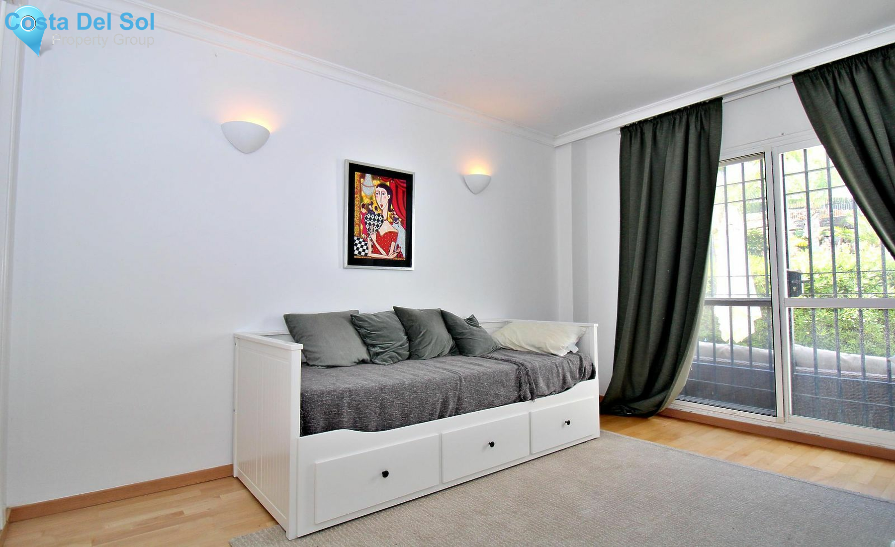 Ground Floor Apartment in Nueva Andalucía-1200742