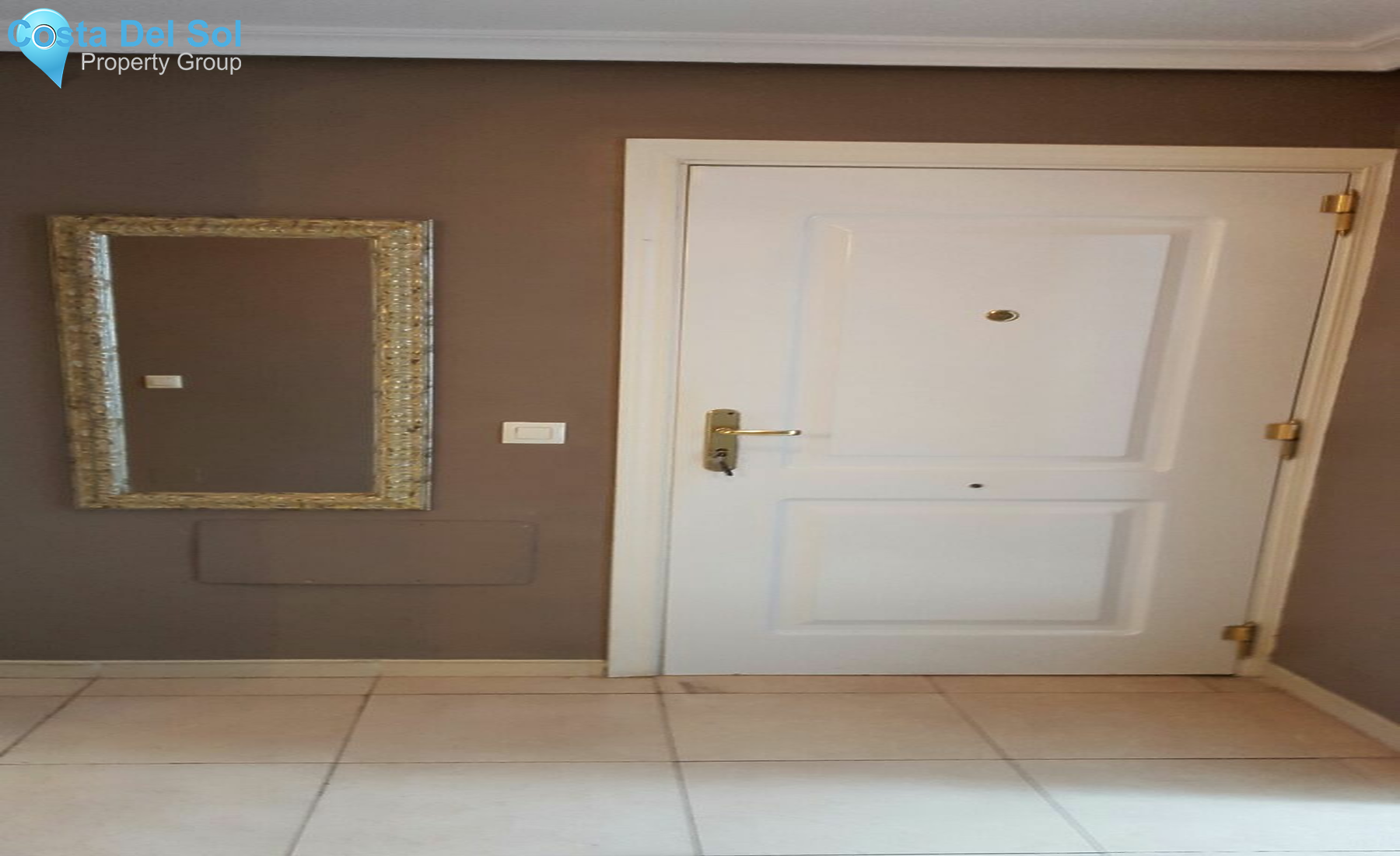 Ground Floor Apartment in Nueva Andalucía-1205640