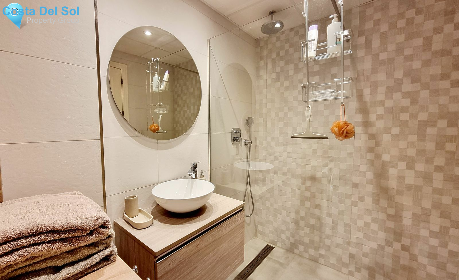 Ground Floor Apartment in Nueva Andalucía-1394294
