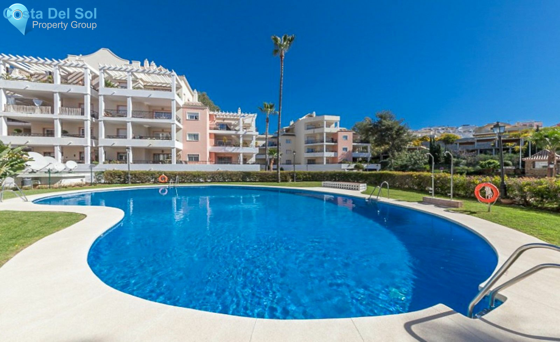 Ground Floor Apartment in Nueva Andalucía-1397710