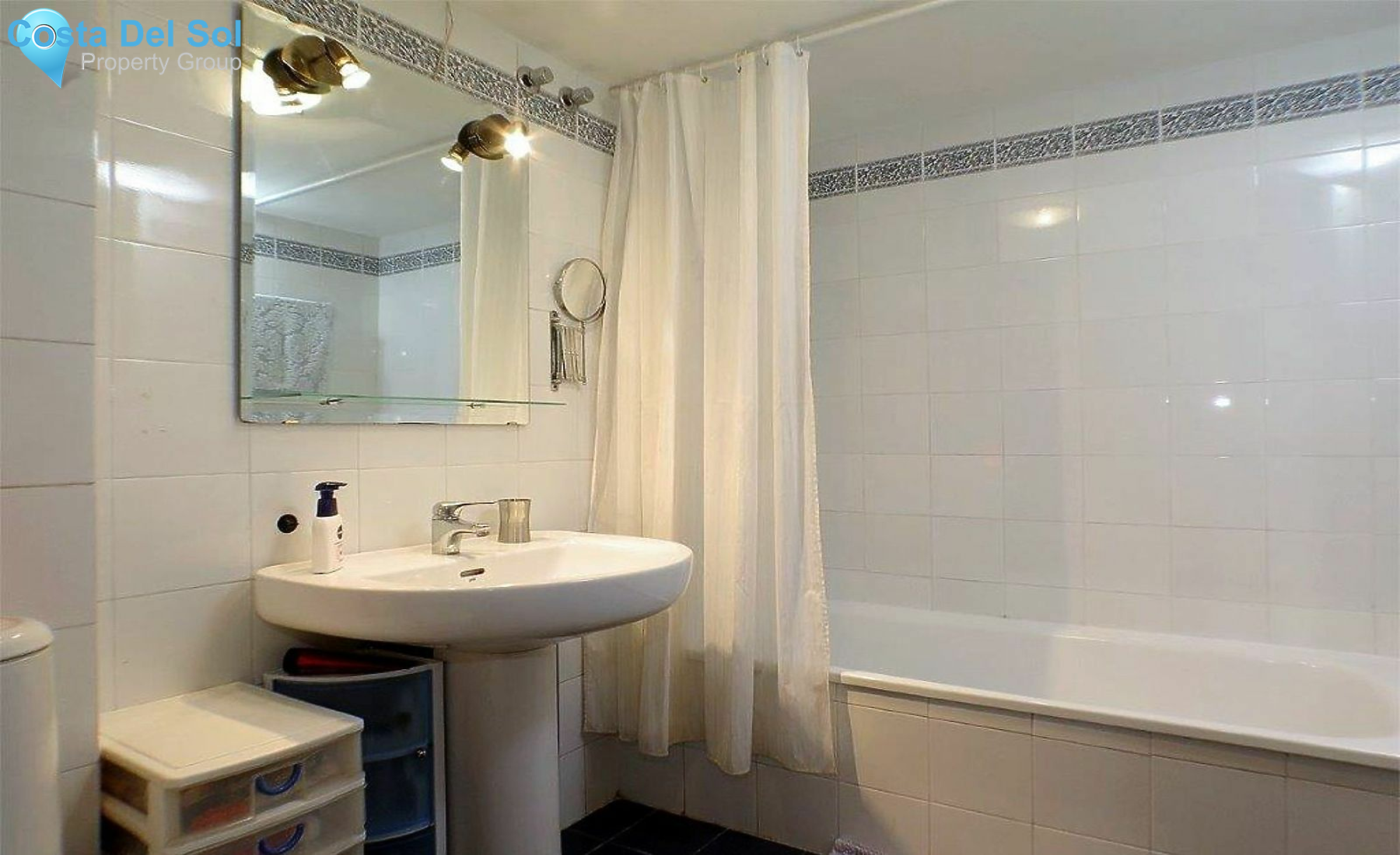 Ground Floor Apartment in Nueva Andalucía-1422387