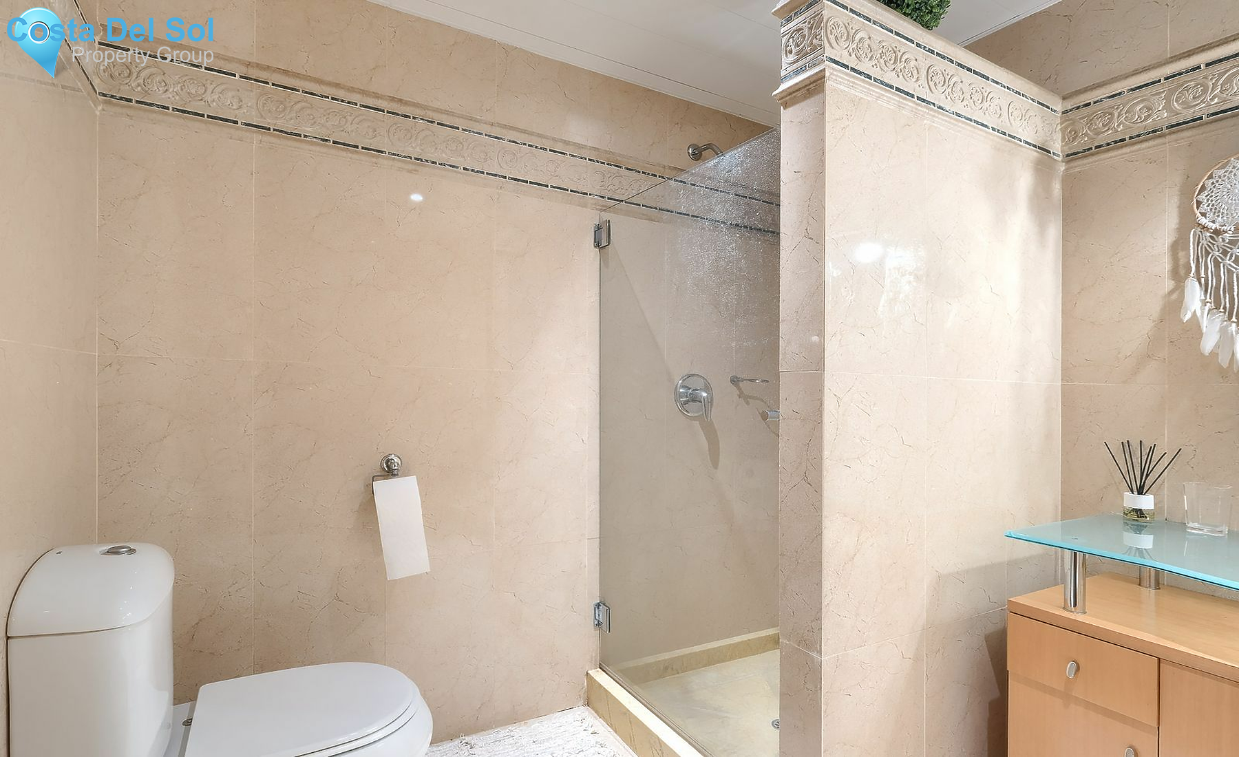 Ground Floor Apartment in Nueva Andalucía-1447719