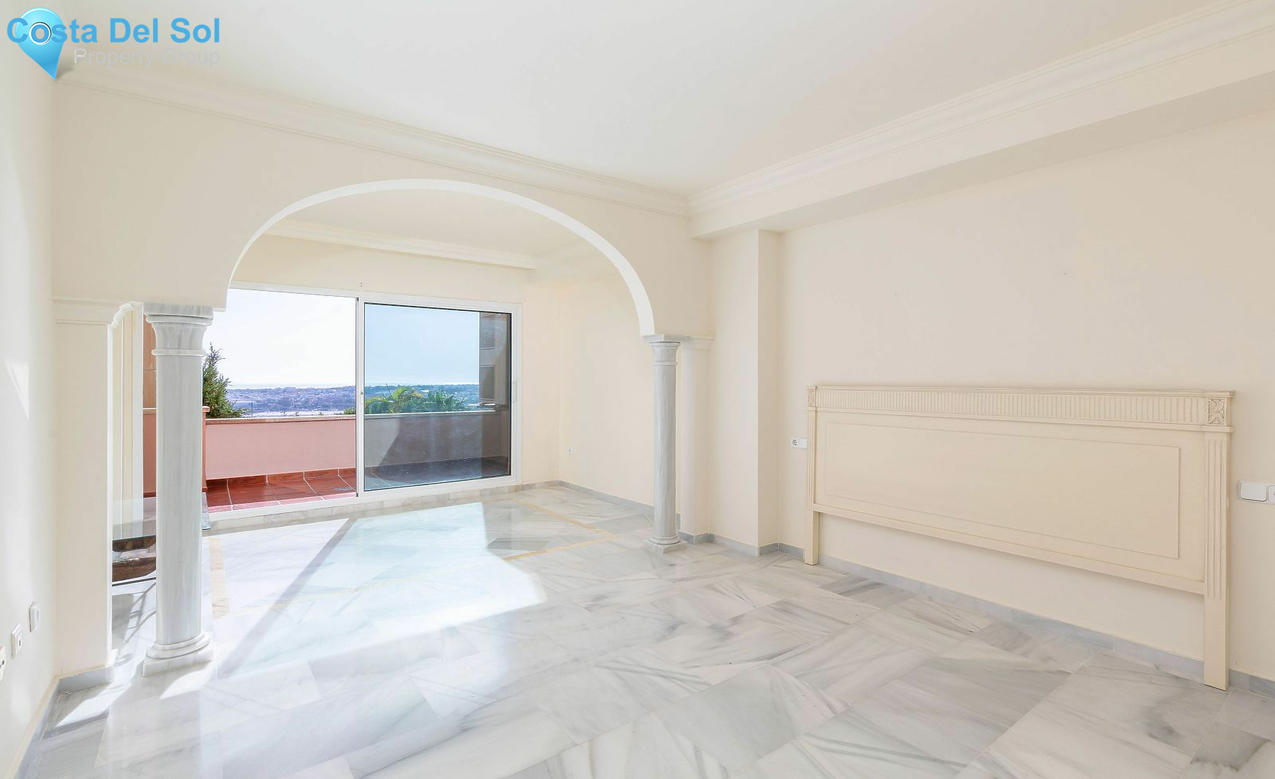 Ground Floor Apartment in Nueva Andalucía-1466265