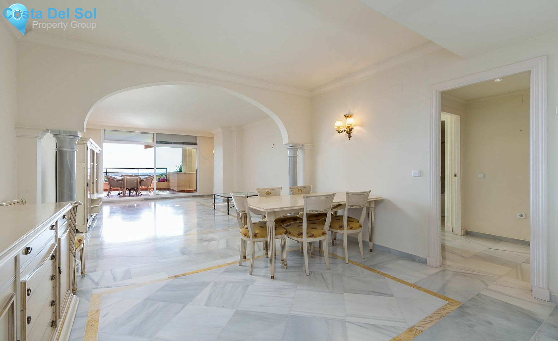 Ground Floor Apartment in Nueva Andalucía-1466259