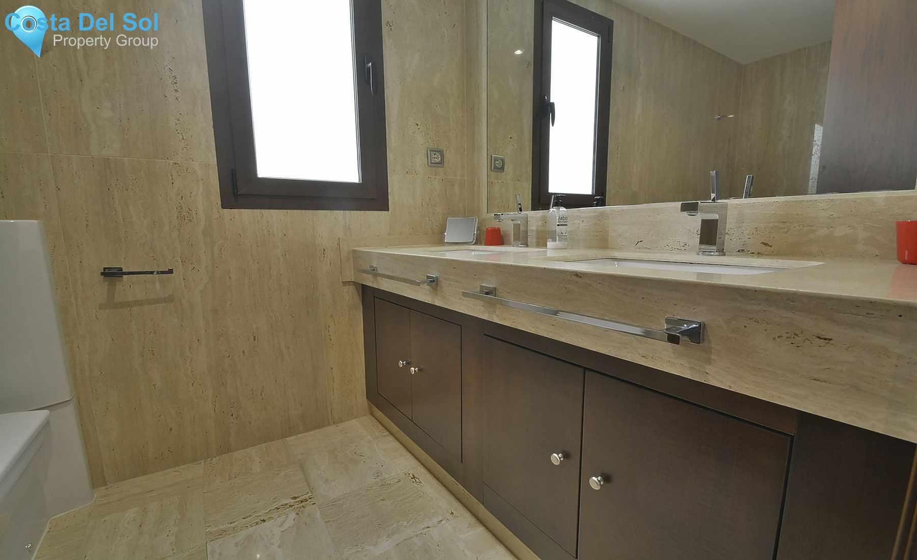 Ground Floor Apartment in Nueva Andalucía-1467852